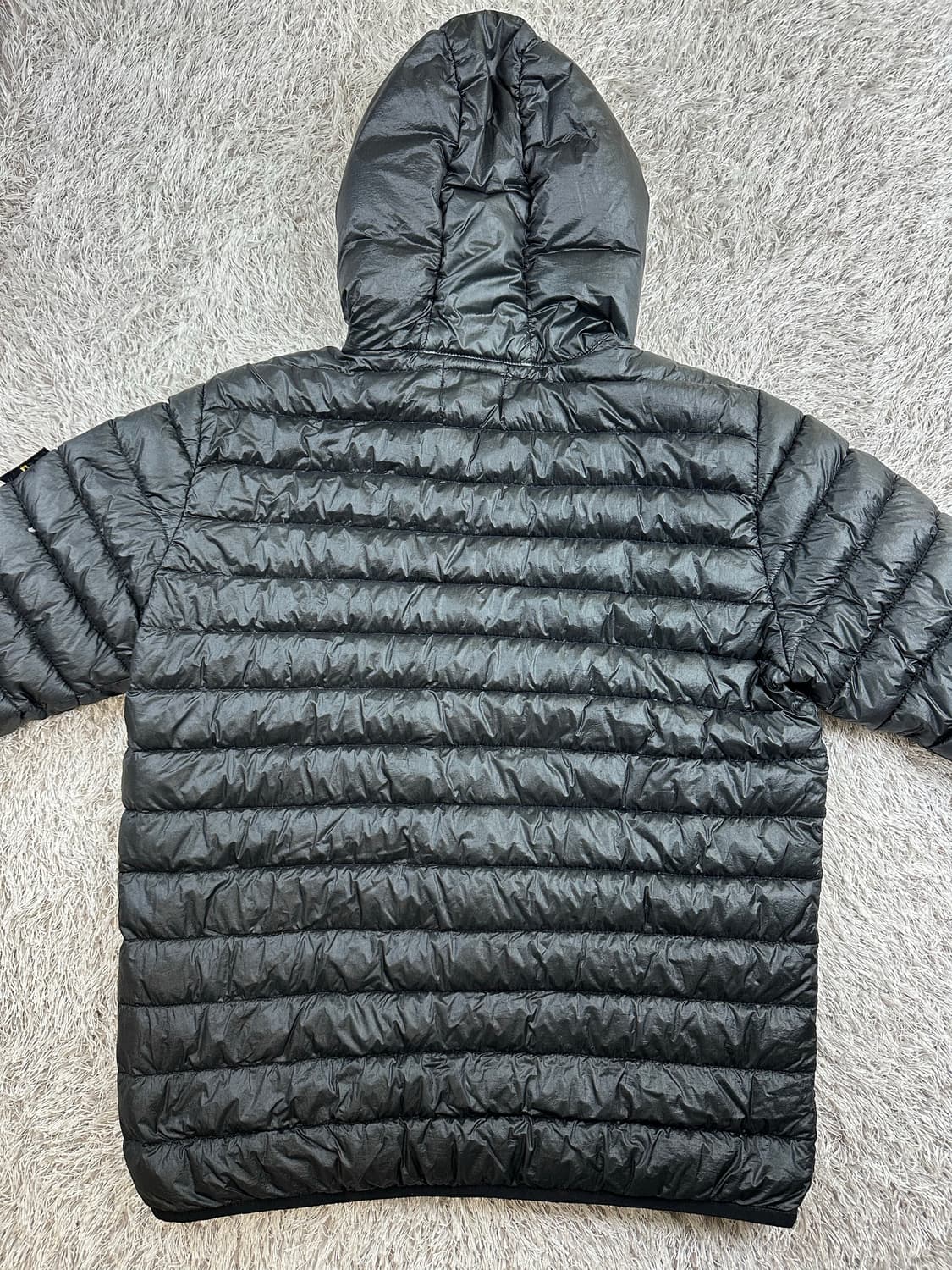 [XL] 백화점판 정품 스톤아일랜드 가먼트다이드 후디 푸퍼 경량패딩 블랙 상품이미지3