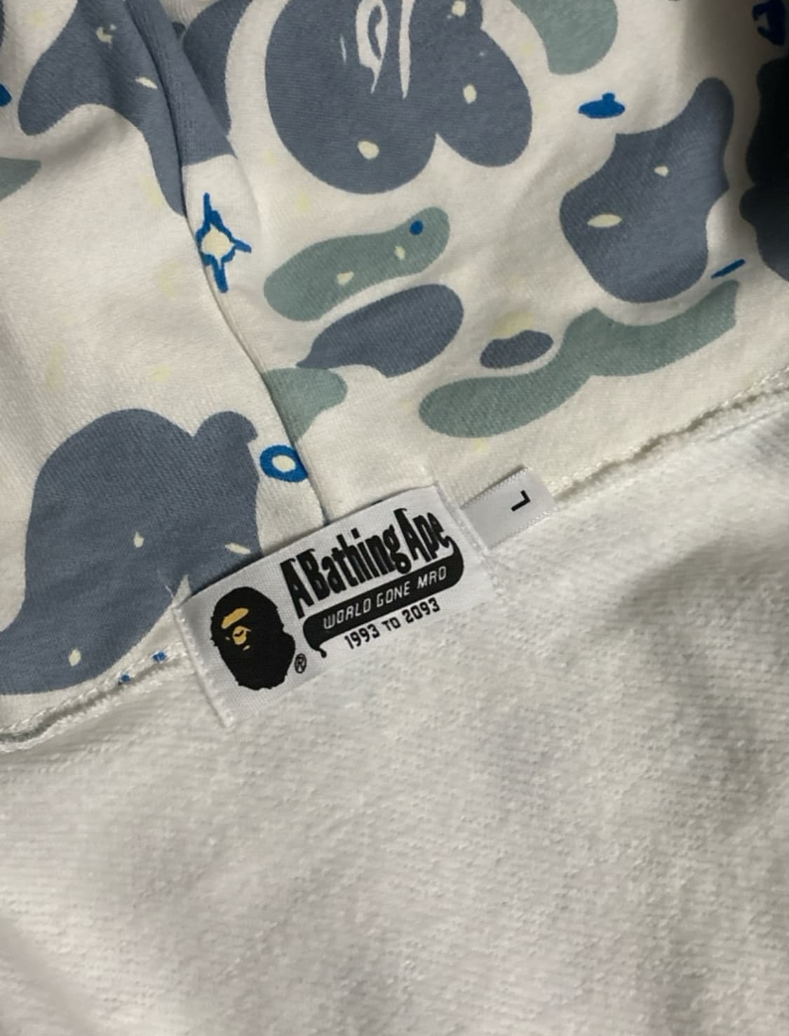 베이프 샤크 후드집업 상품이미지2