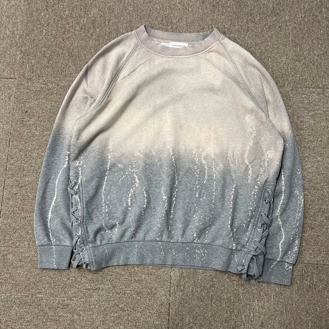 페이스커넥션 맨투맨 상품이미지3