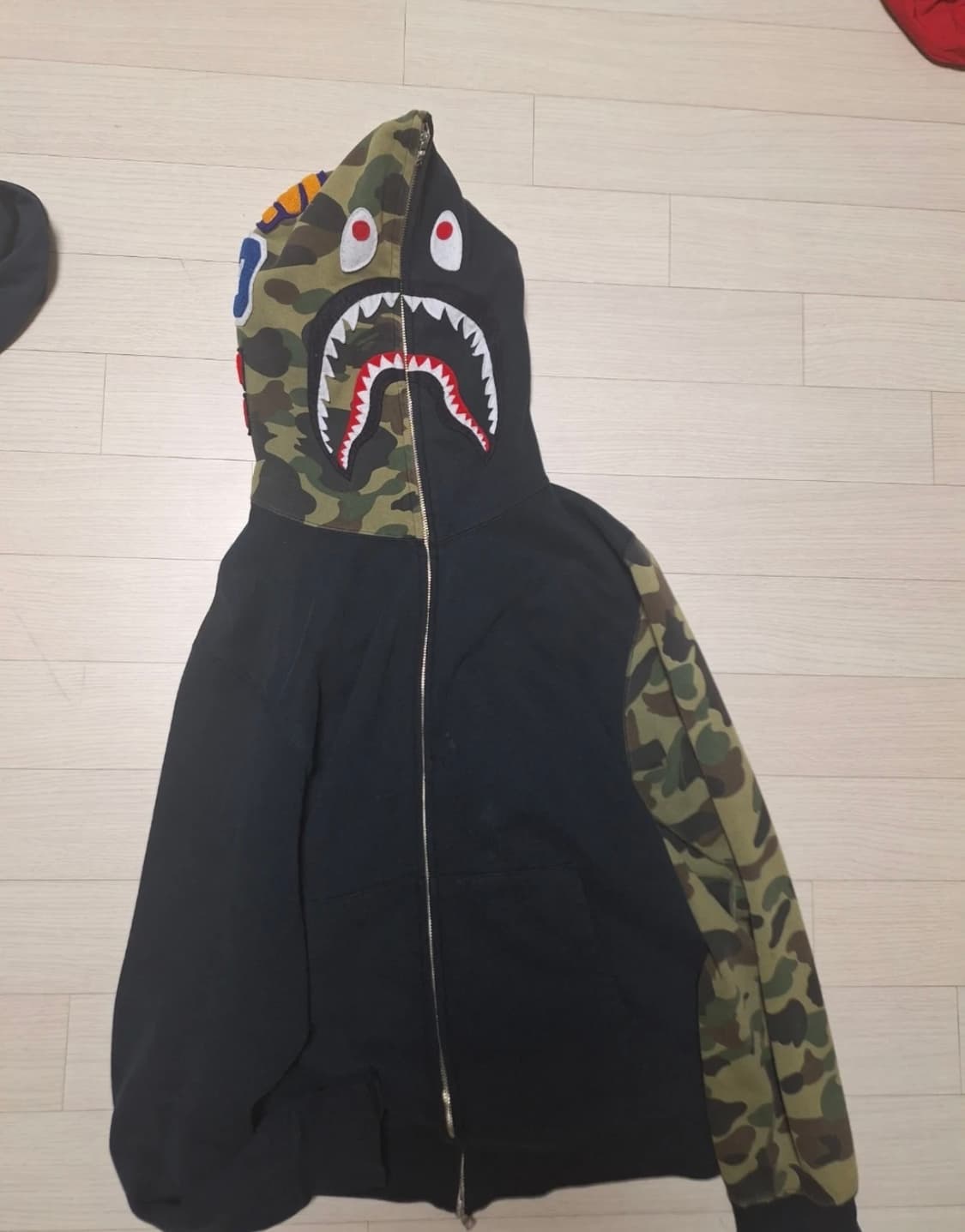 베이프 녹계 반카모 후드집업 상품이미지1