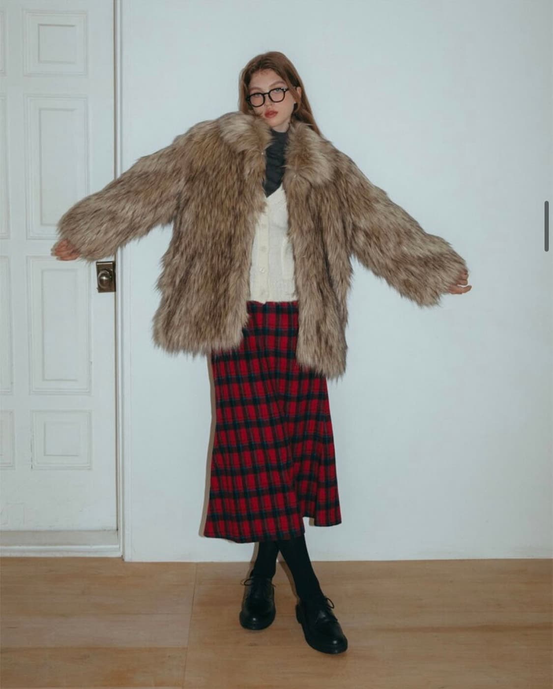 온무드 Have mix fur half coat 퍼자켓 상품이미지8