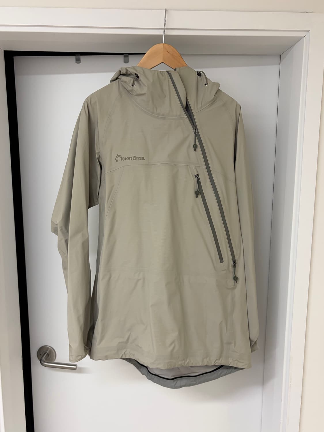 [XL] 티톤브로스 츠루기라이트 자켓 라이트그레이 상품이미지1