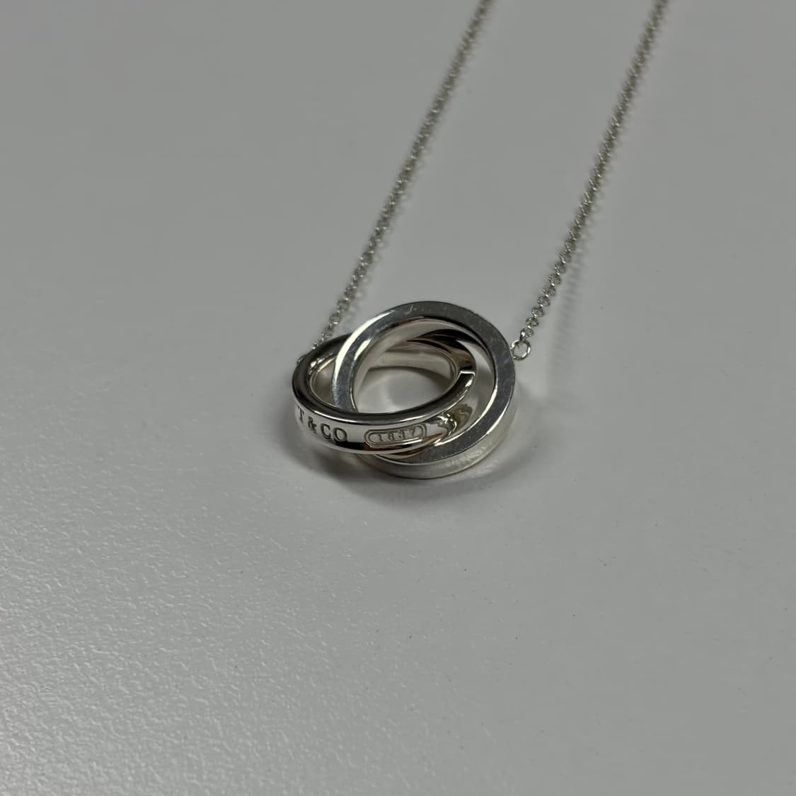 티파니앤코 인터라킹 서클 링 목걸이 상품이미지4