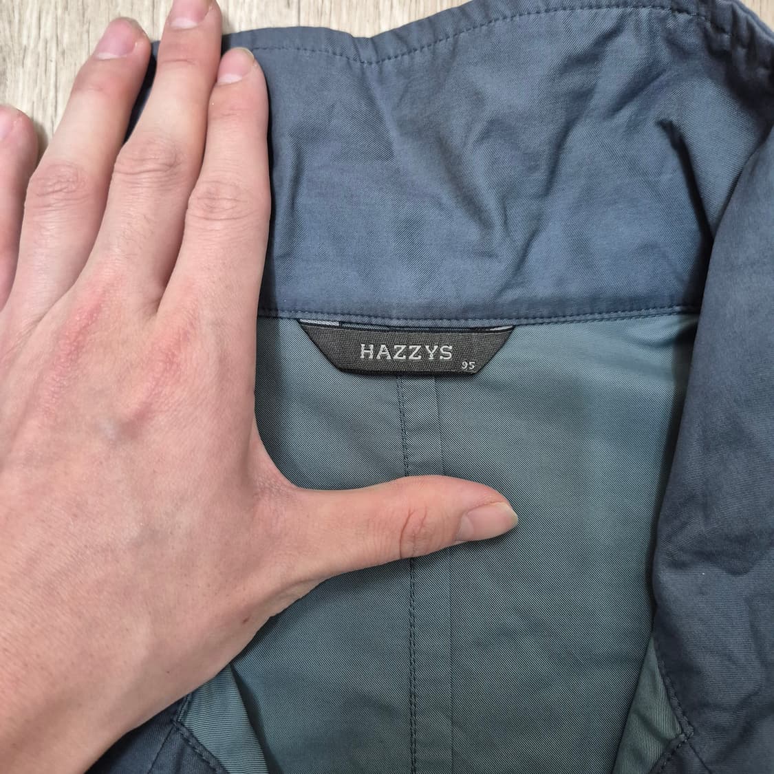 헤지스 자수로고 바람막이 집업자켓 상품이미지5