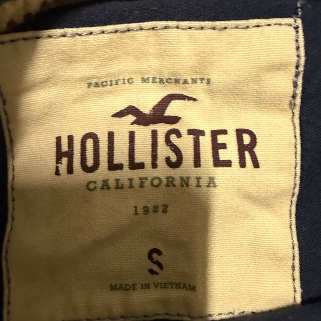 홀리스터 네이비 반팔티 S 상품이미지3