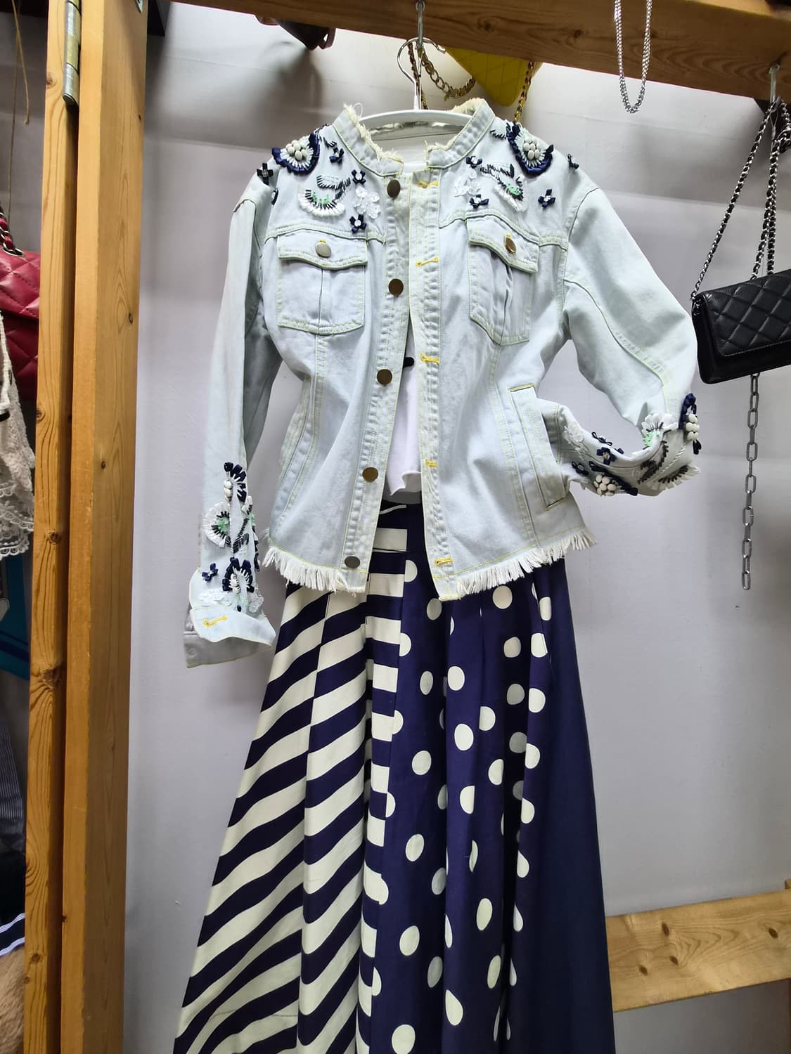 수입 핸드비즈 데님자켓.blank 도트 스트라이프 스커트 상품이미지2