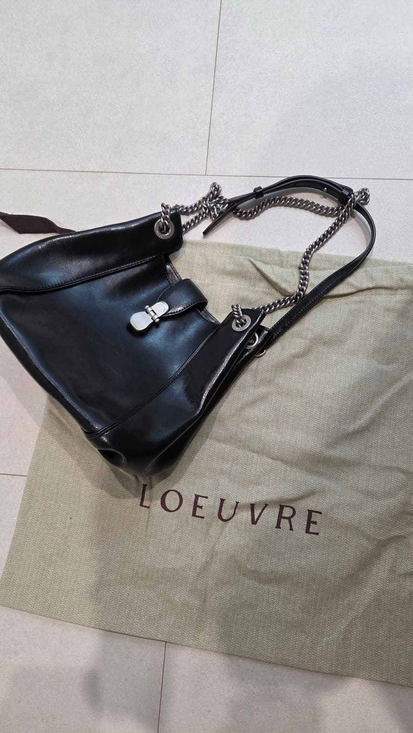 루에브르 삭드 솔티 버켓백 블랙 상품이미지6