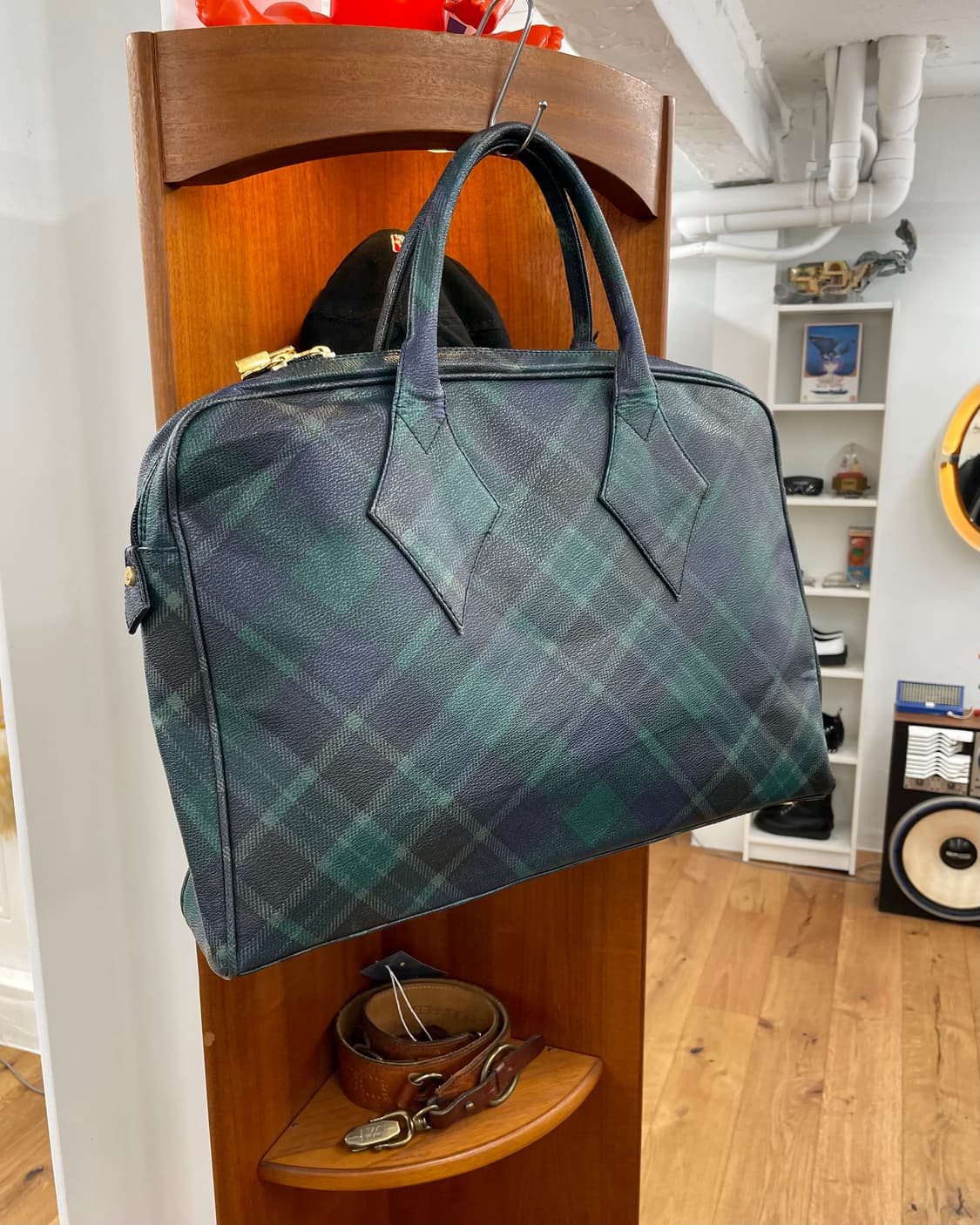 비비안웨스트우드 그린 체크 백 상품이미지5