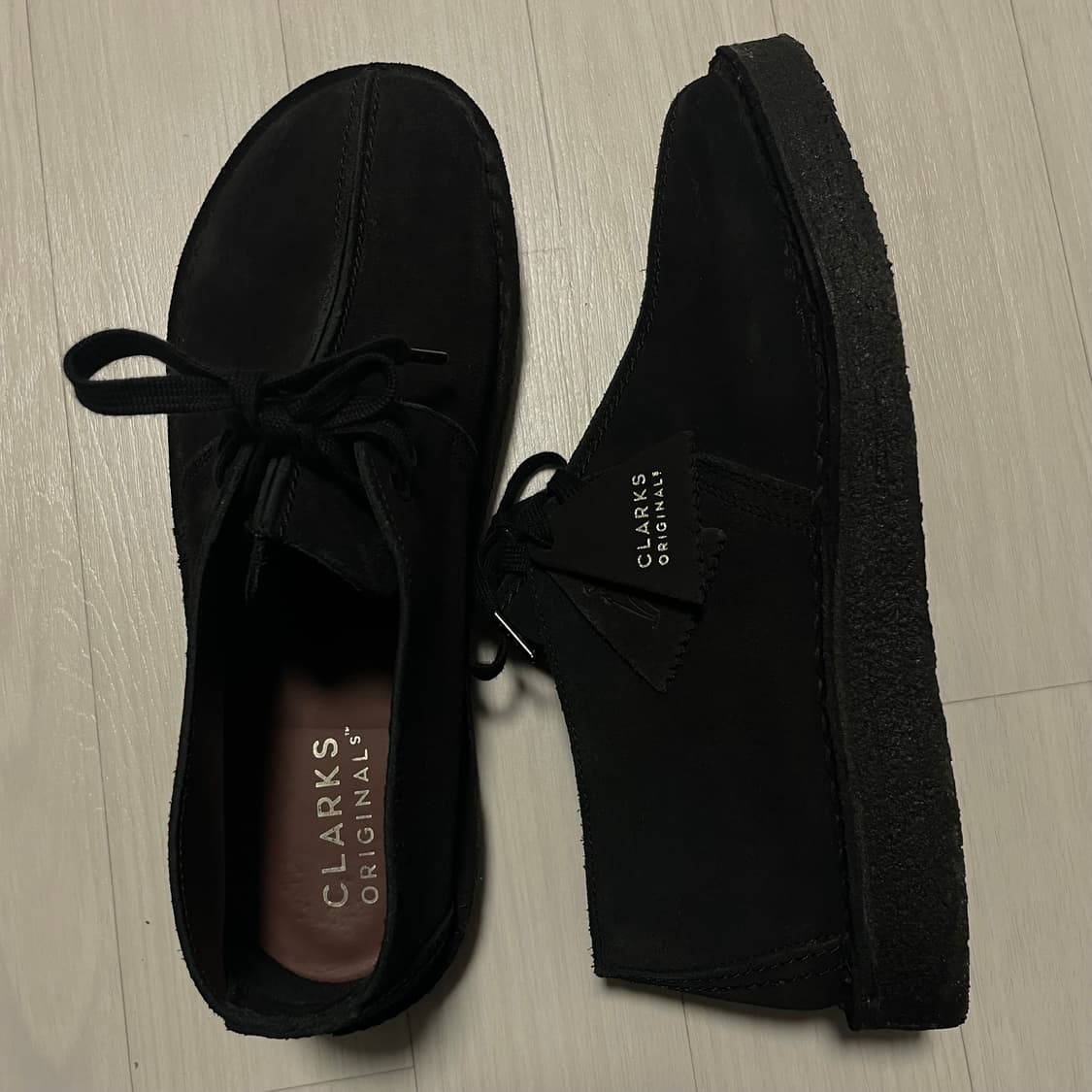 클락스 데저트 트랙 블랙 스웨이드 상품이미지1