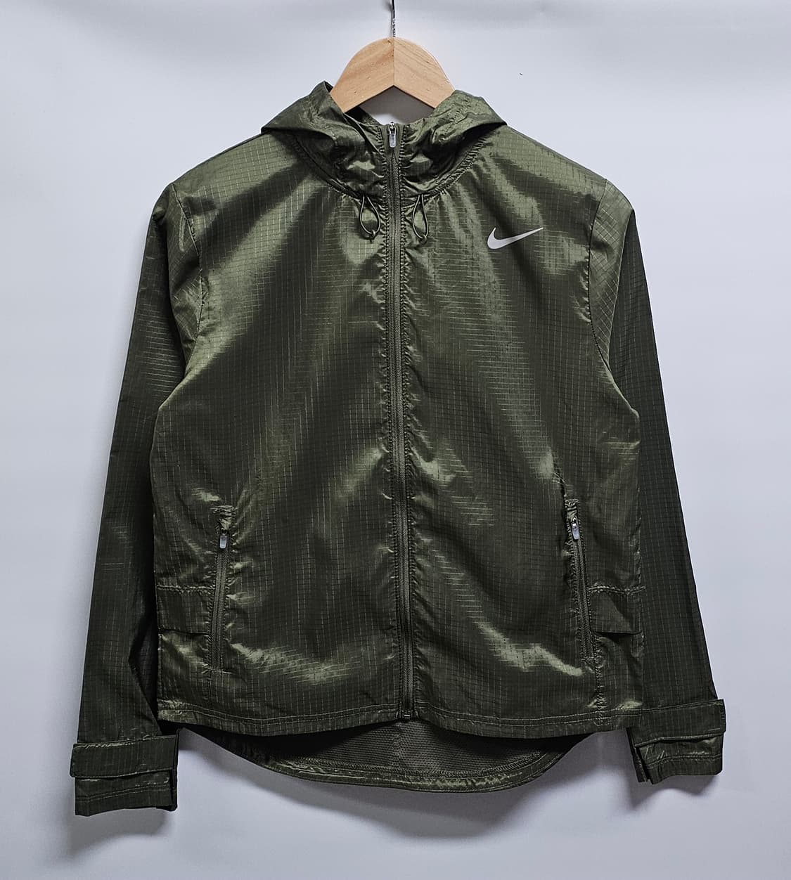 나이키 여성 에센셜 러닝바람막이 S 상품이미지1