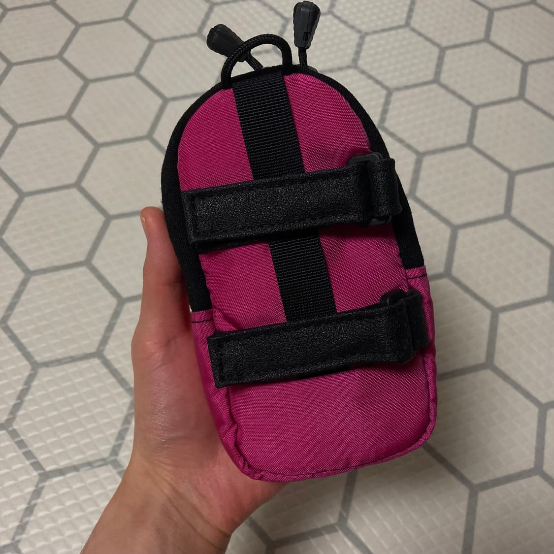 그레고리 구형로고 핑크 파우치 상품이미지3