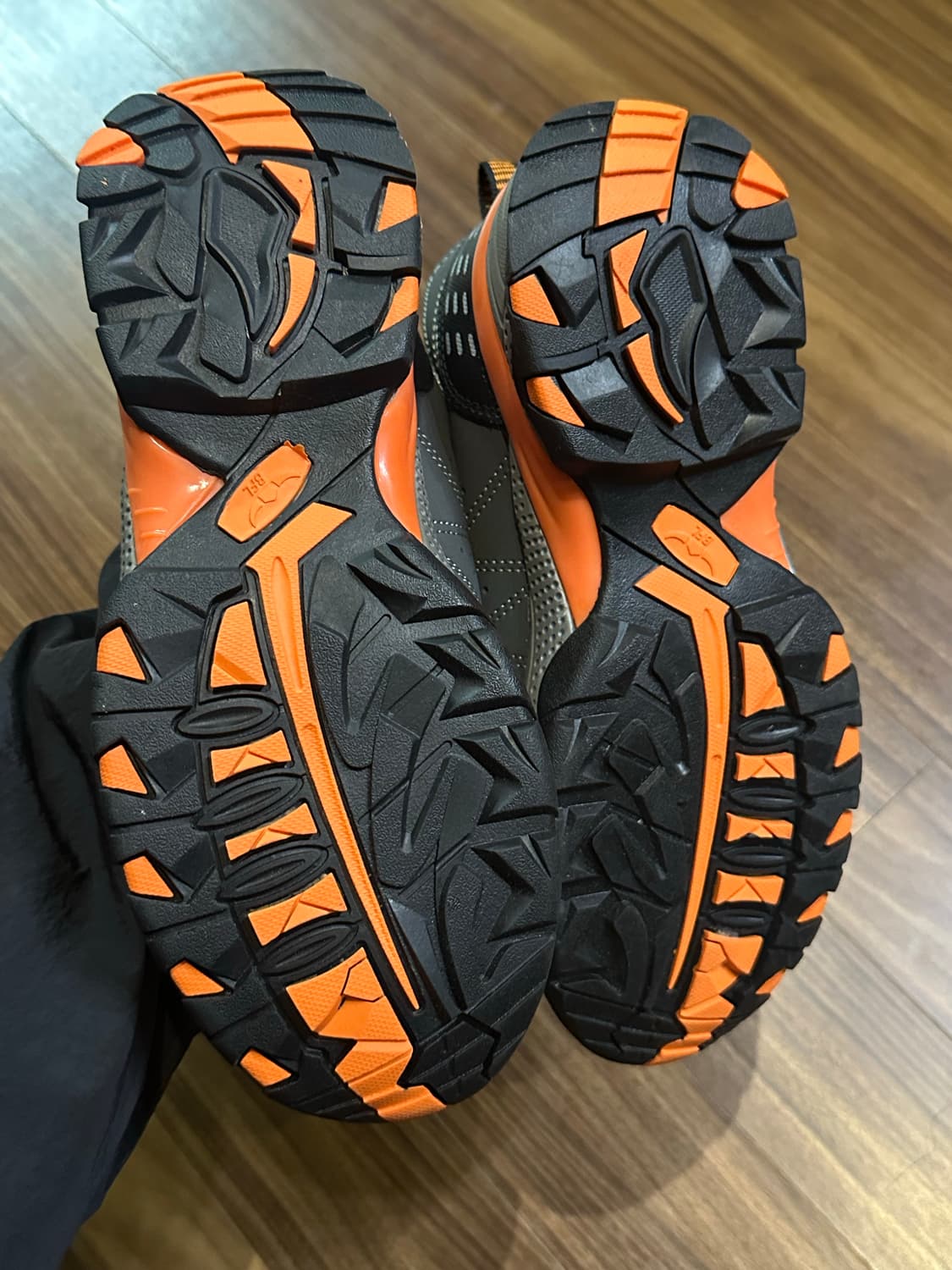 새상품) BFL-402 경작업용 안전화 245mm 상품이미지4