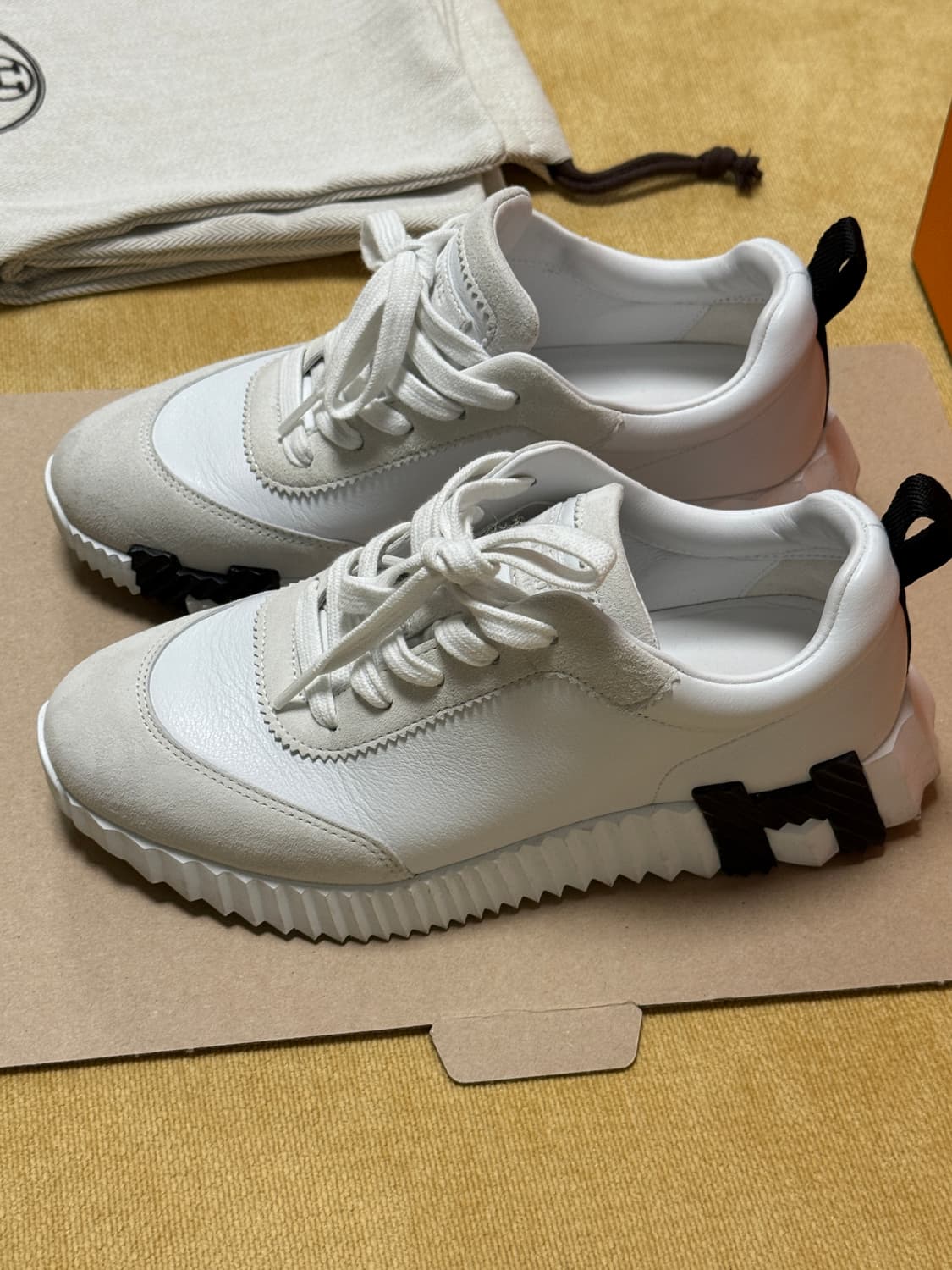 에르메스 바운싱 스니커즈 화이트 35 사이즈 상품이미지3