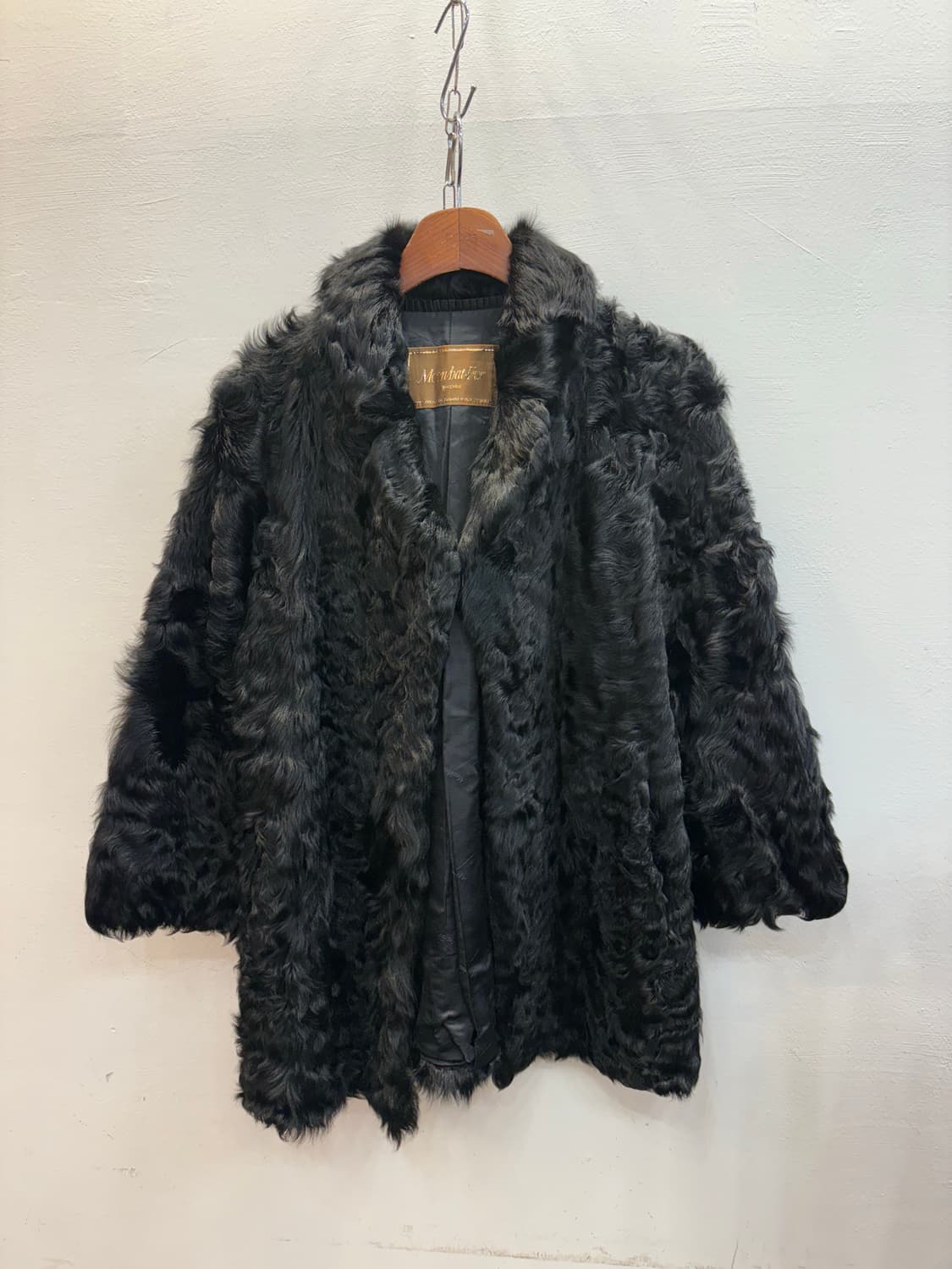 블랙 양털코트  상품이미지1