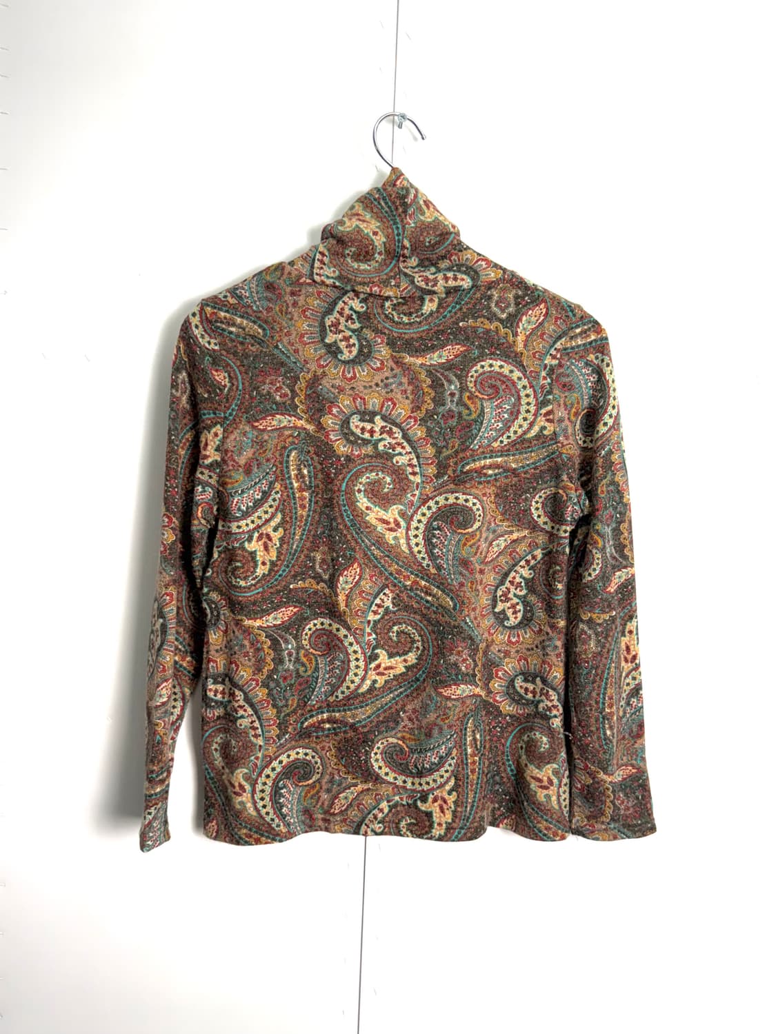 celeane 페이즐리 하이넥 슬리브 상품이미지3