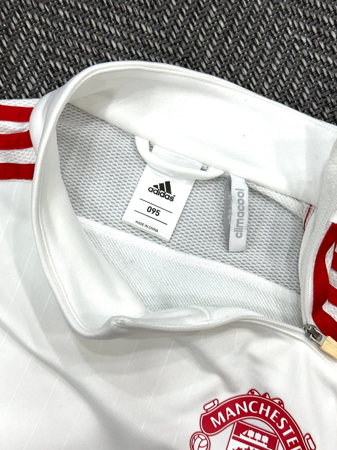아디다스 맨체스터 유나이티드 저지 상품이미지3