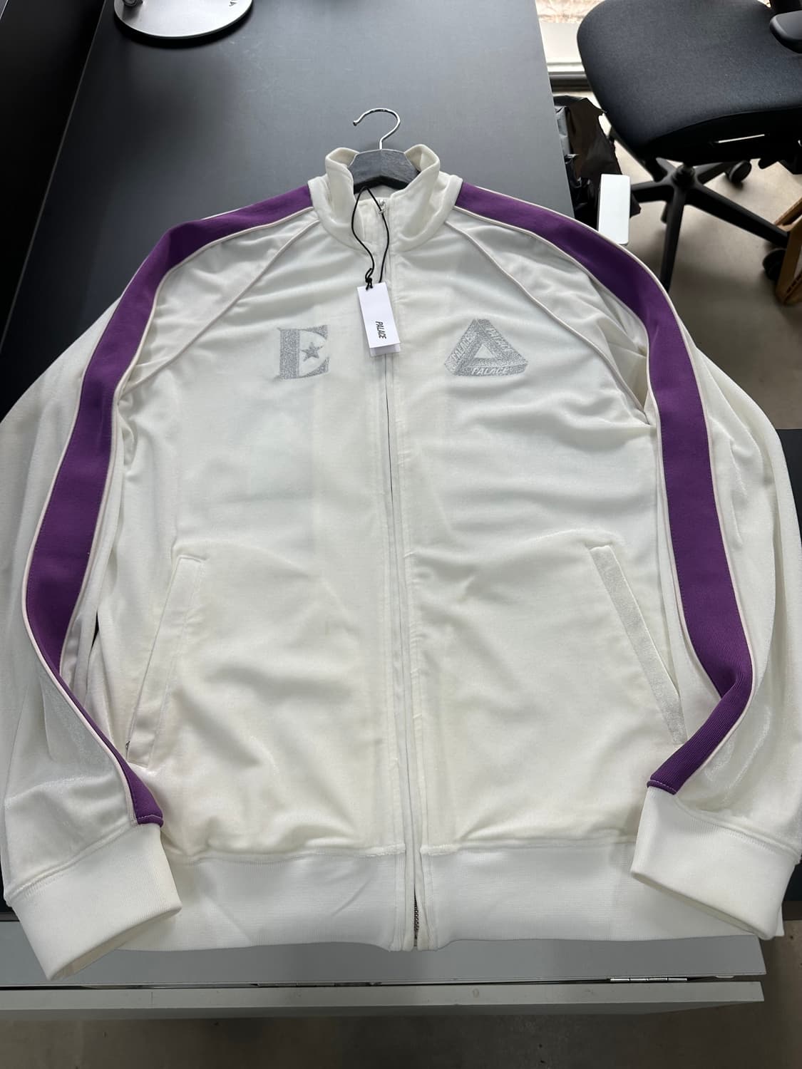 팔라스 x 엘튼 존 22SS 벨루어 져지 트랙자켓 데드스탁 상품이미지6