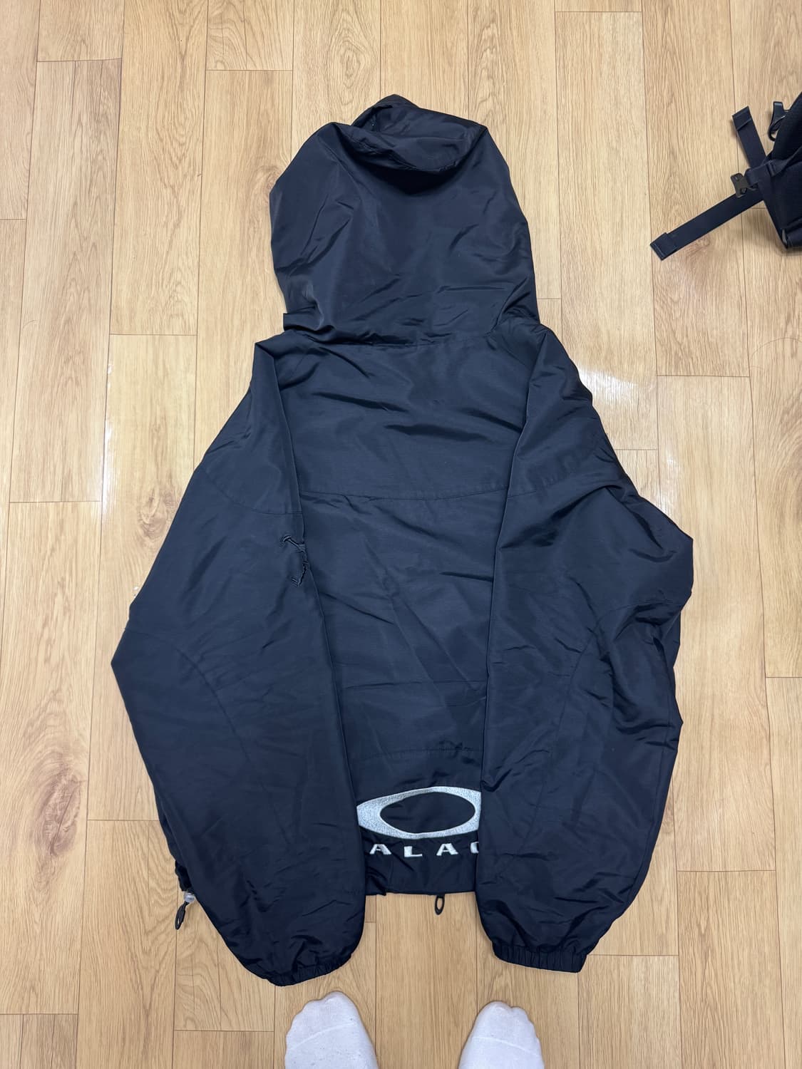 오클리 바람막이 M 상품이미지2