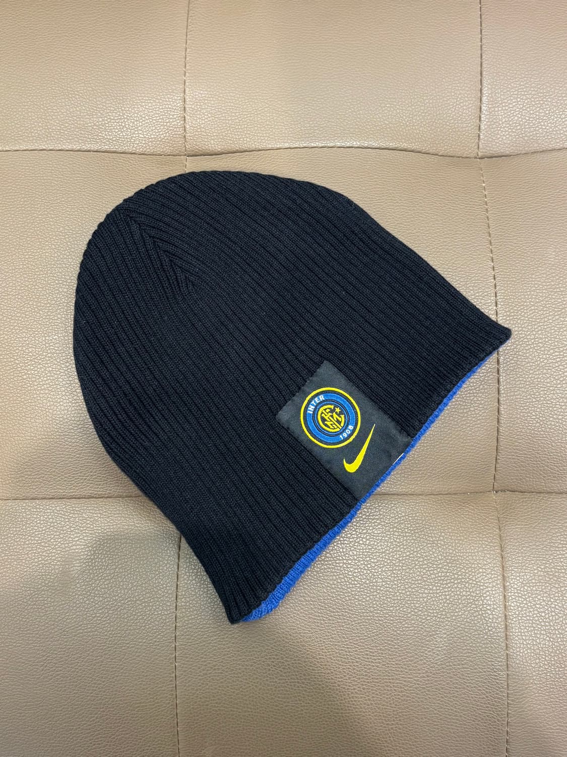 나이키 인터밀란 리버시블 니트 비니 상품이미지3