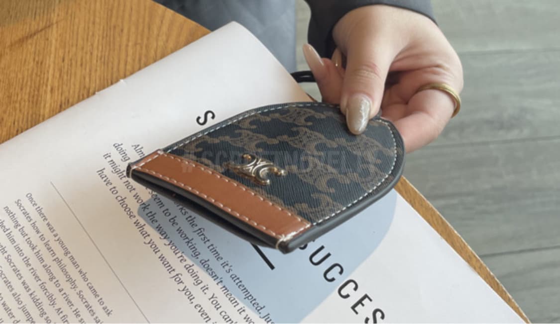 셀린느 트리옹페 키홀더 브라운 상품이미지7