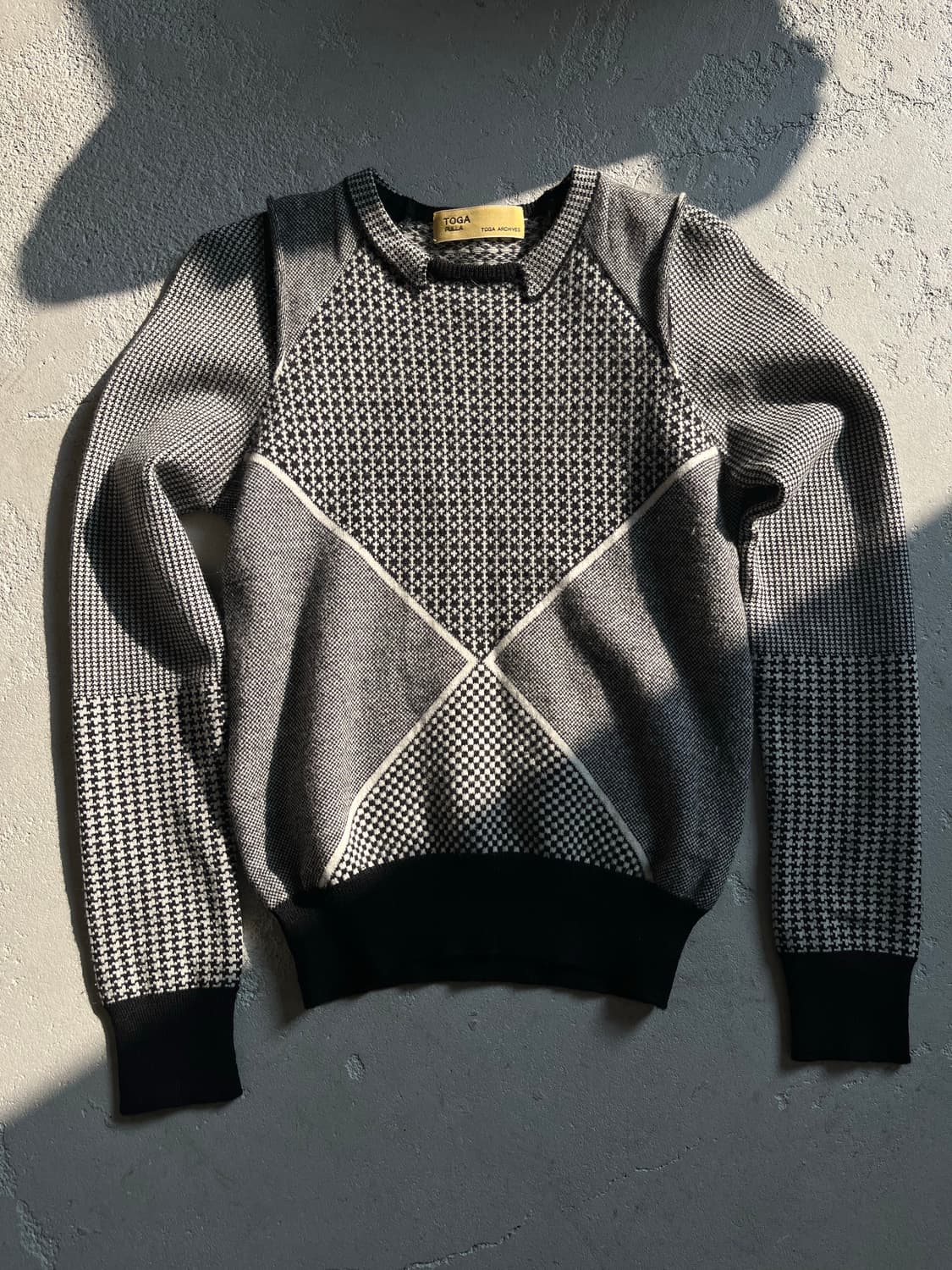 point pattern knit 상품이미지1