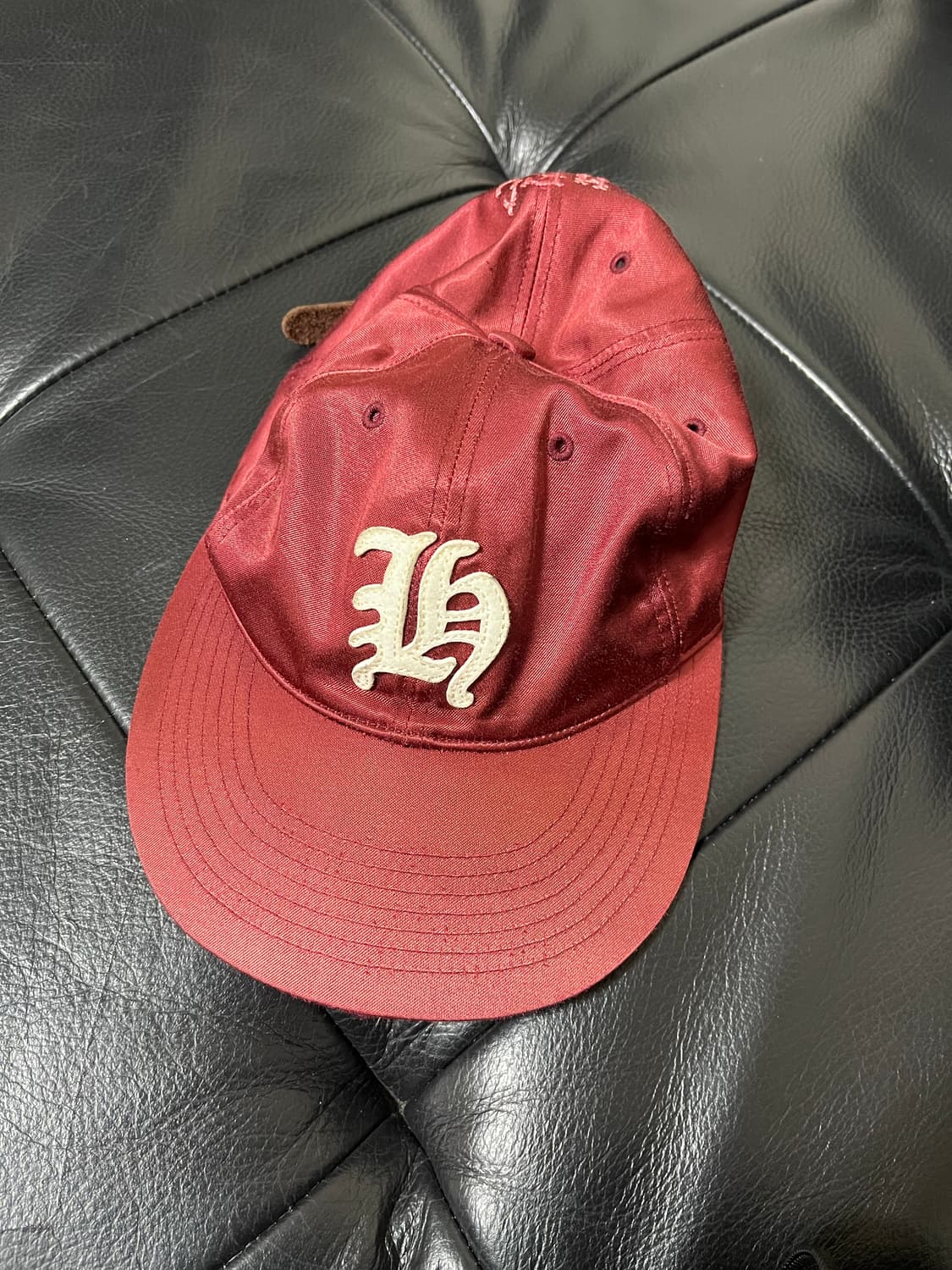 헤리티지플로스 새틴캡 버건디 상품이미지1