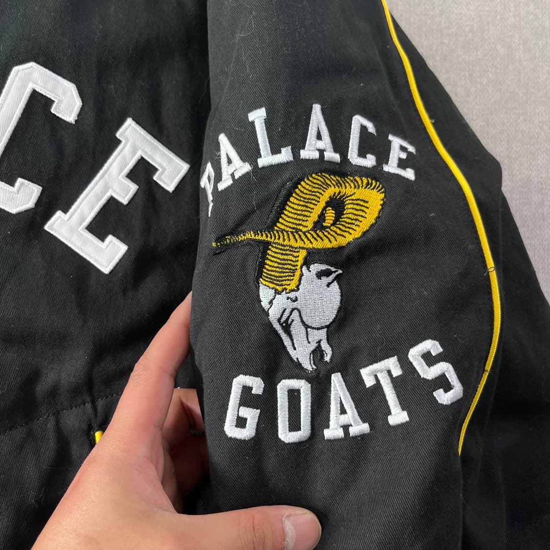 105 팔라스 22ss 코트 바시티 자켓 상품이미지5