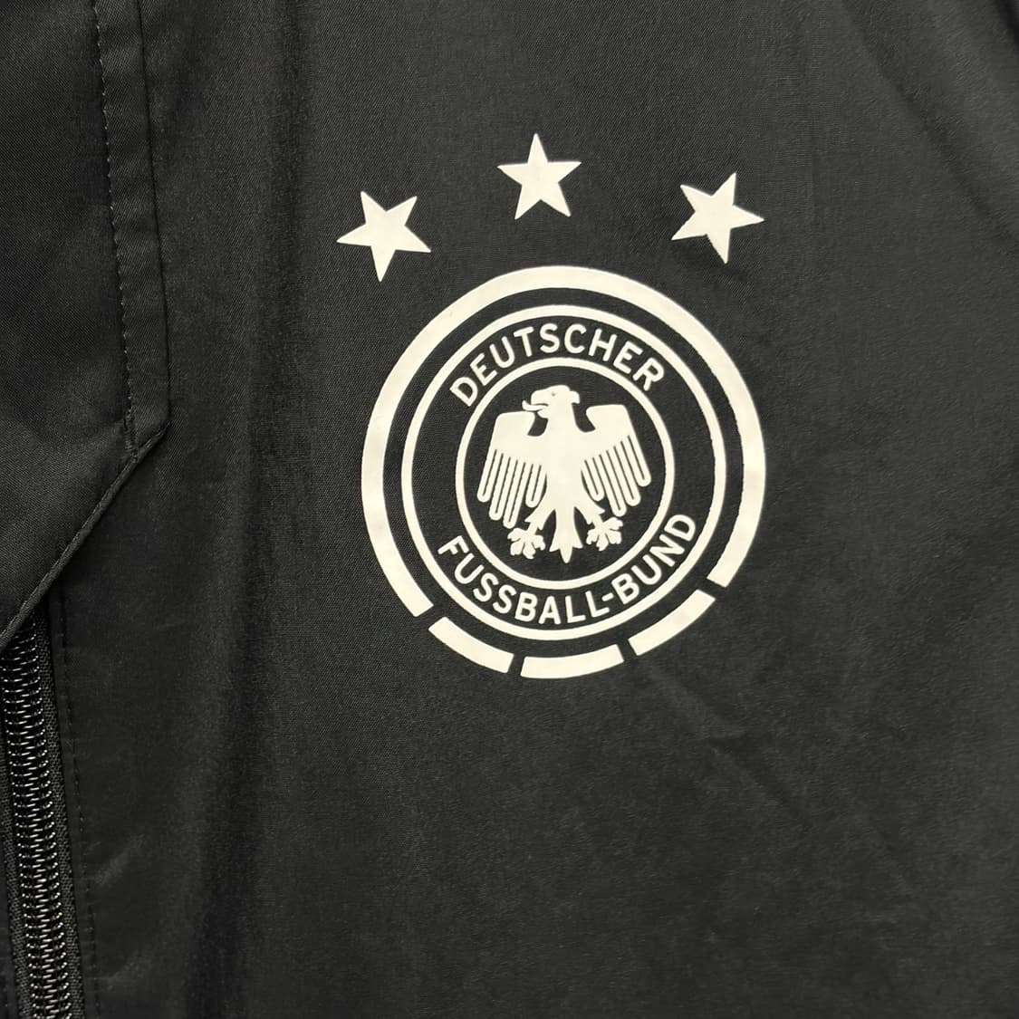 아디다스 독일 국대 바람막이 상품이미지3