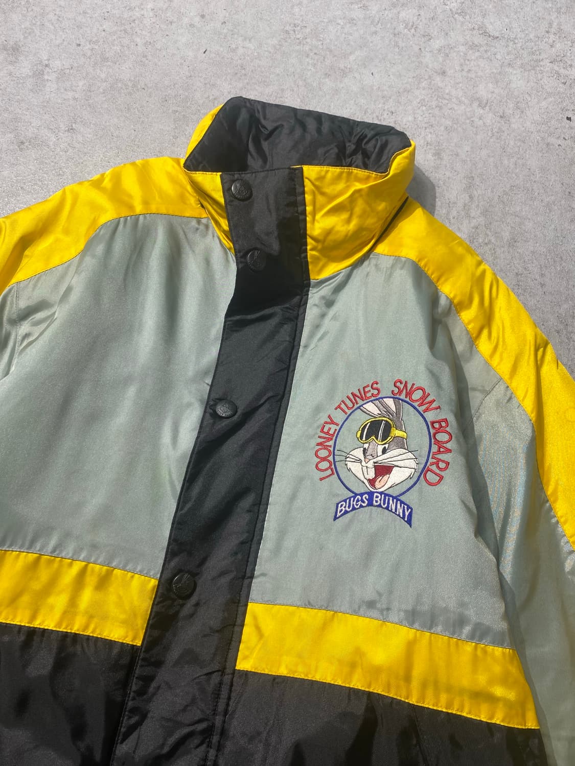 [105] Looney Tunes 루니툰즈 벅스버니 나일론 자켓 상품이미지3
