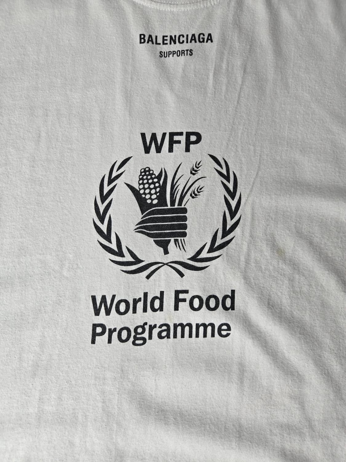 발렌시아가 WFP 반팔 티셔츠 화이트 상품이미지4
