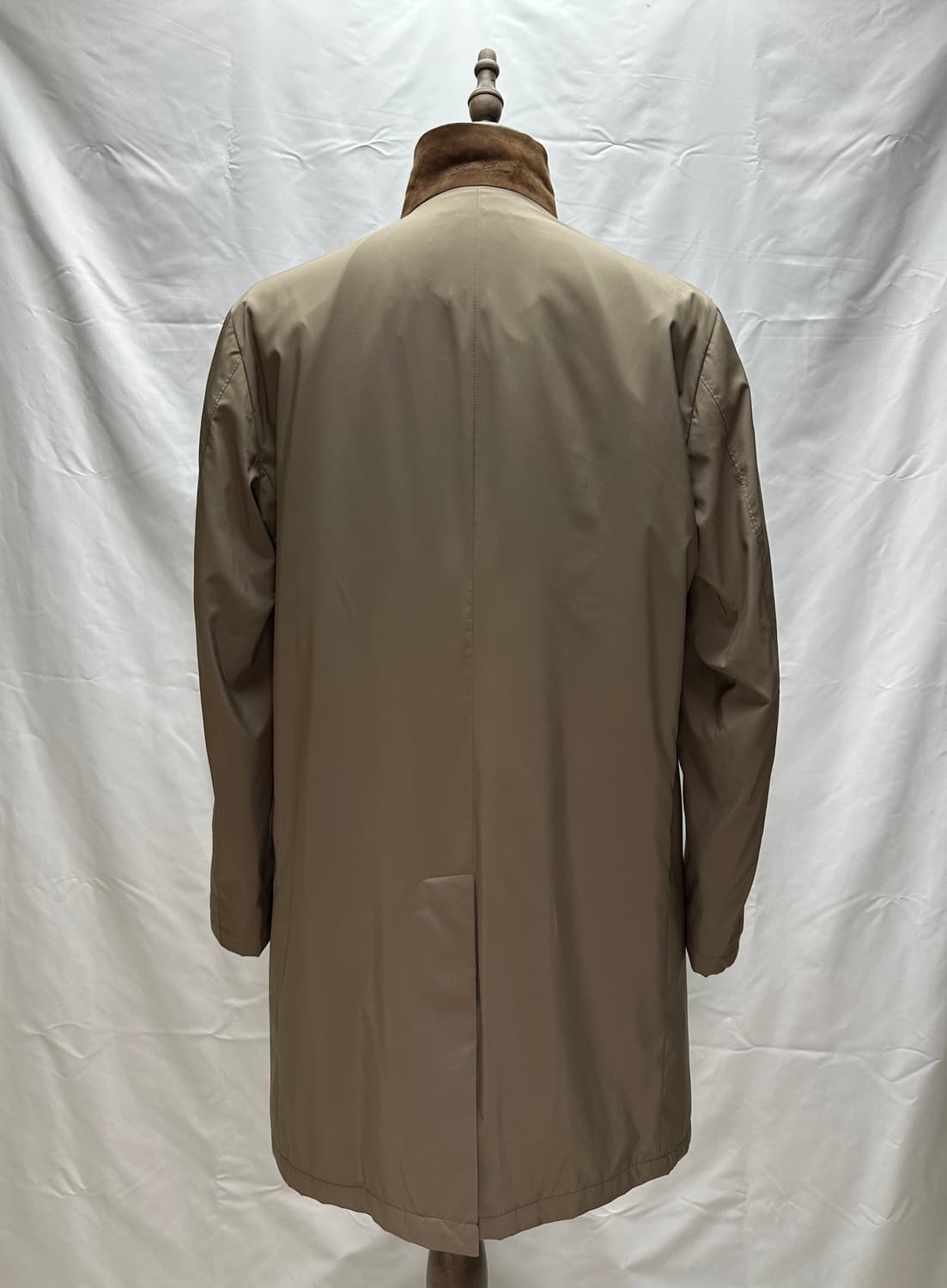 로로피아나 세브링 윈드메이트 코트 L(105) 민트급 판매 상품이미지7