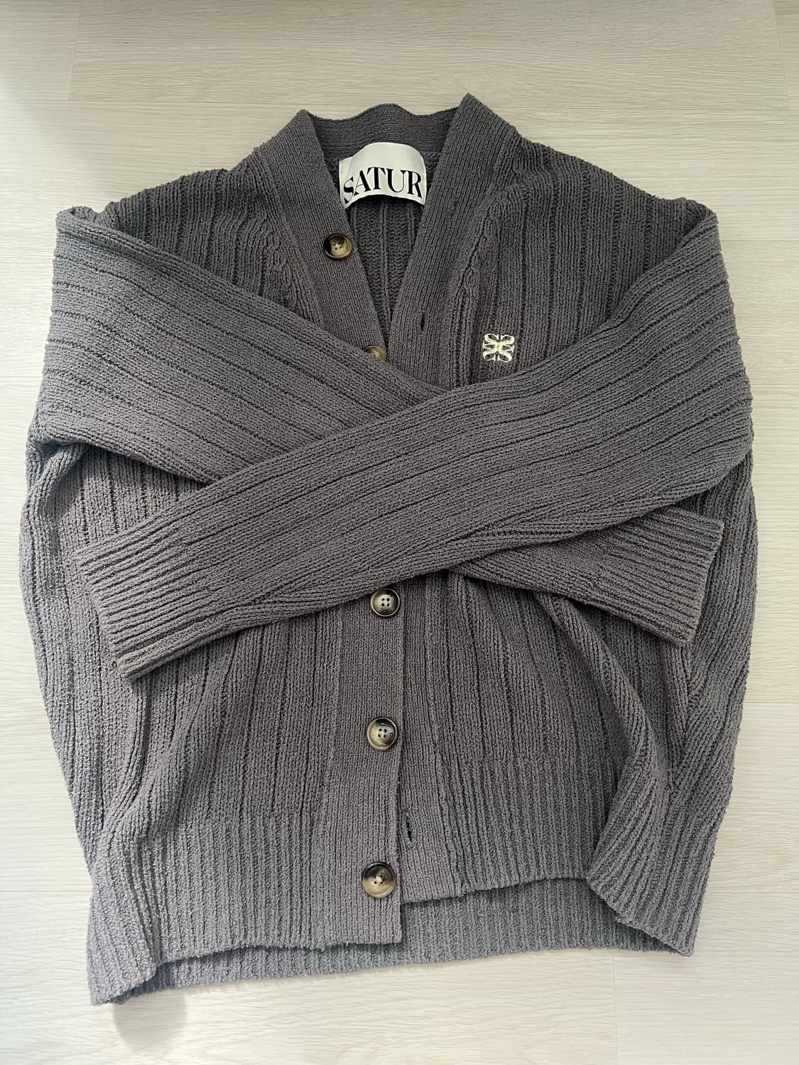 세터 파로 오버 사이즈 부클 가디건 차콜 그레이  상품이미지5