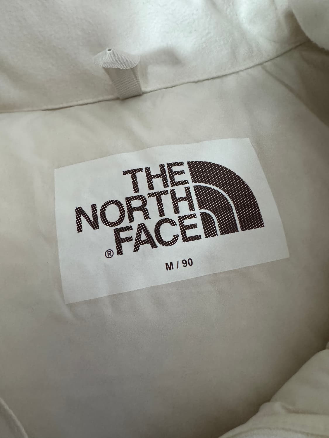 여성 노스페이스 눕시 덕 다운 나일론 크림 패딩 상품이미지3