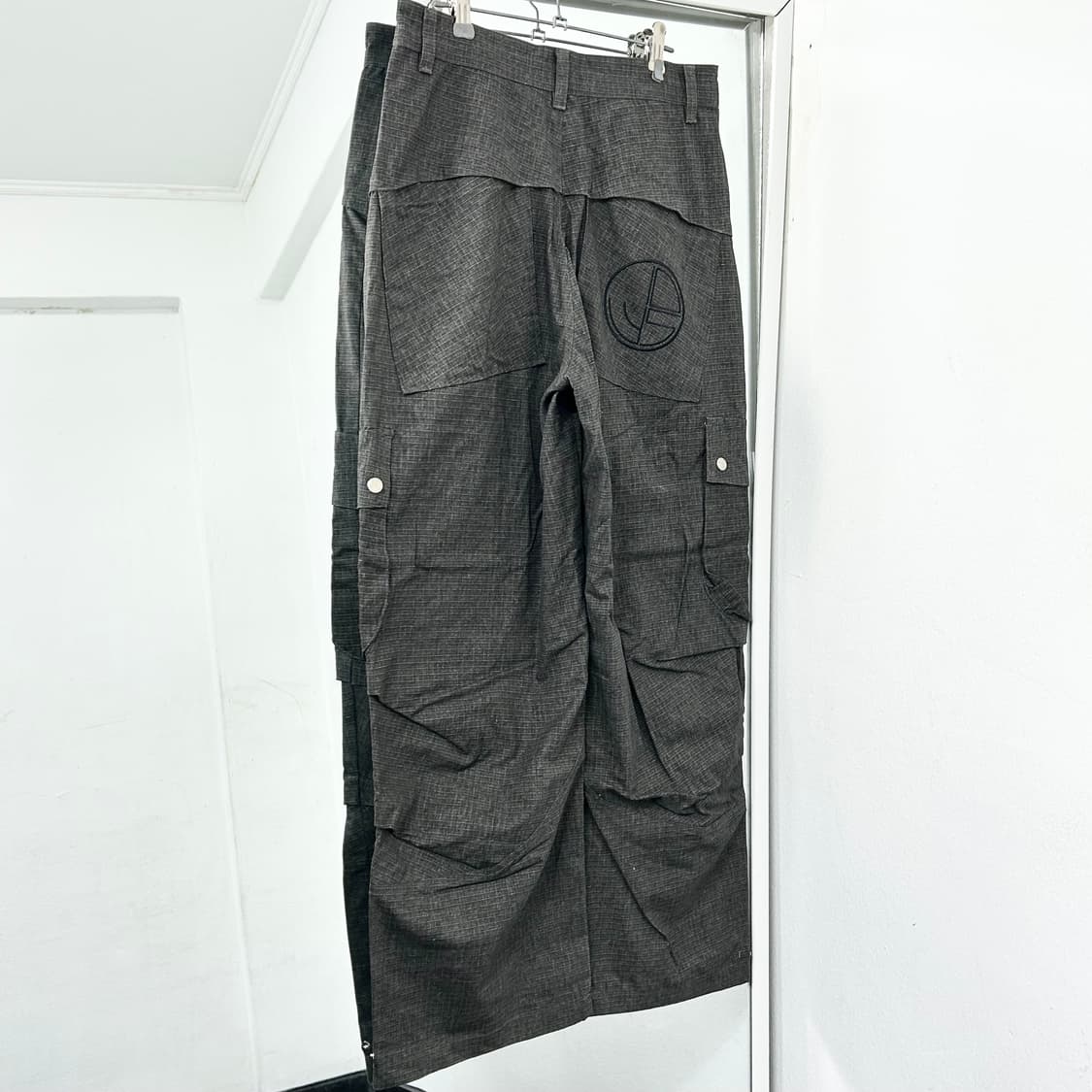 IDWS 아돈워너셀 피그먼트 카고 팬츠 상품이미지4