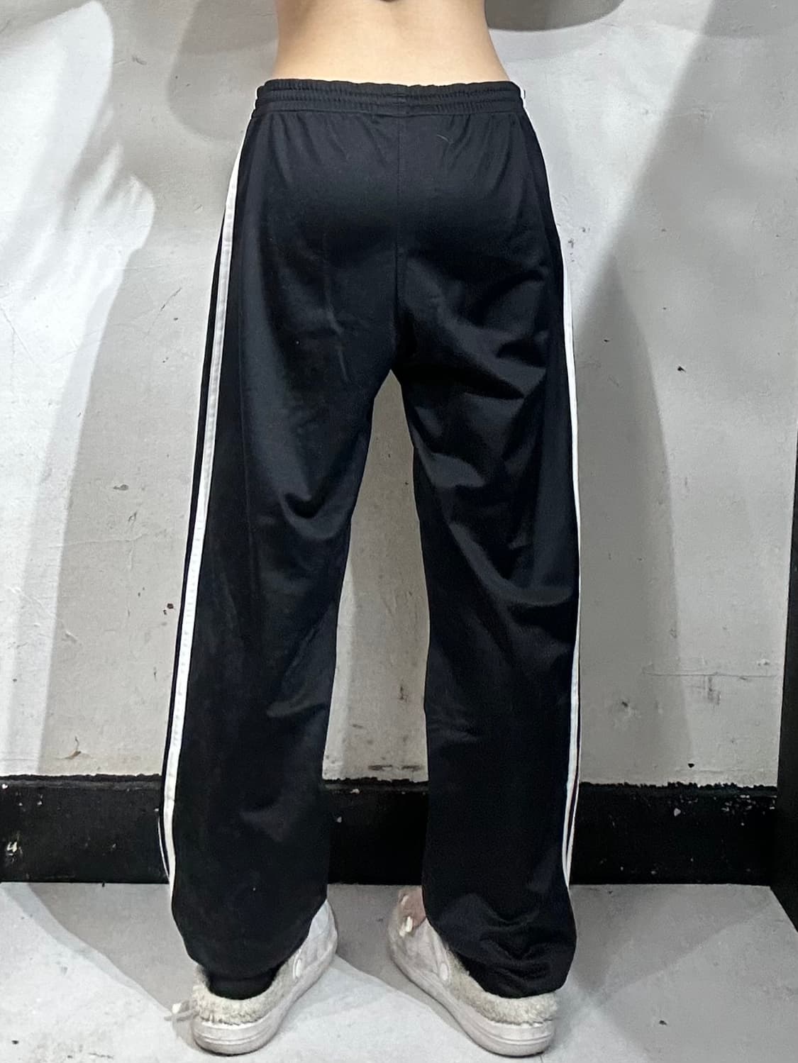 아디다스 블랙 와이드 화이트 삼선 파이어버드 추리닝 바지 90 상품이미지3