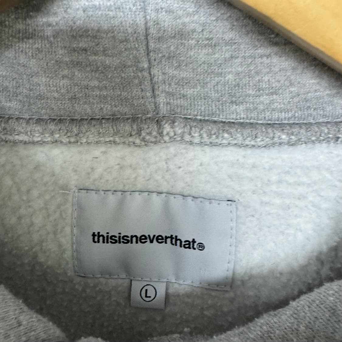 디스이즈네버댓 자수로고 후드티 상품이미지3