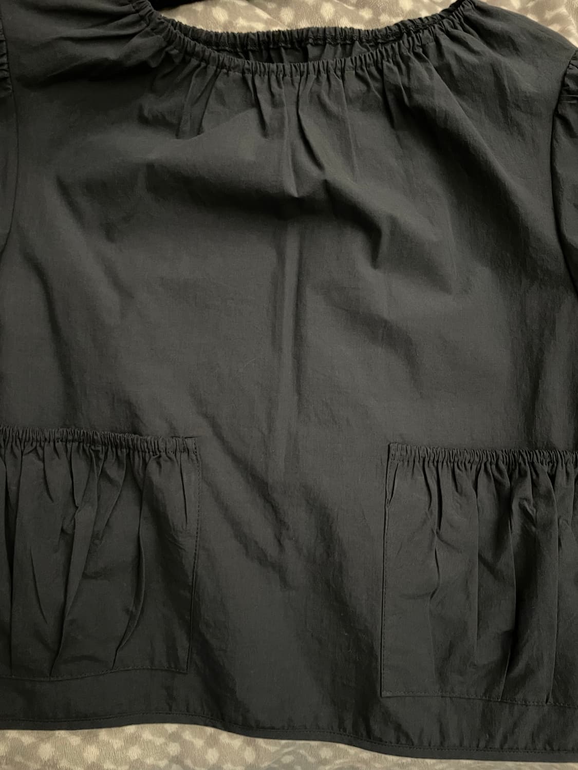 페스토 POCKET SHIRRING BLOUSE DARK LAKE 상품이미지4