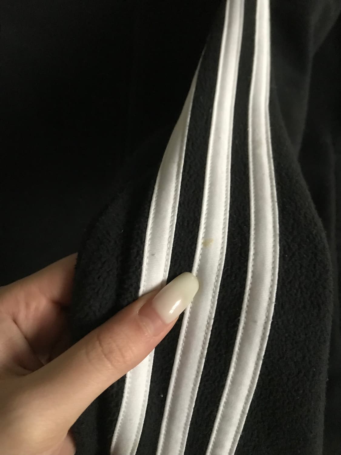 아디다스 검흰 후리스 집업 상품이미지9