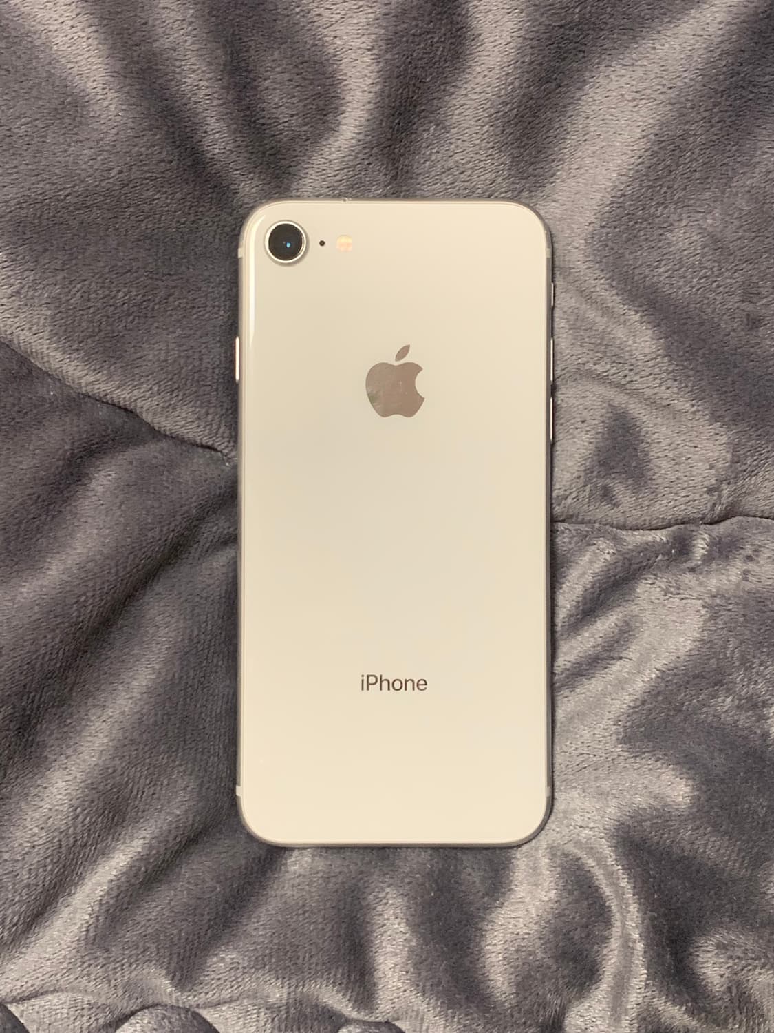 아이폰8 64기가 실버 상품이미지1