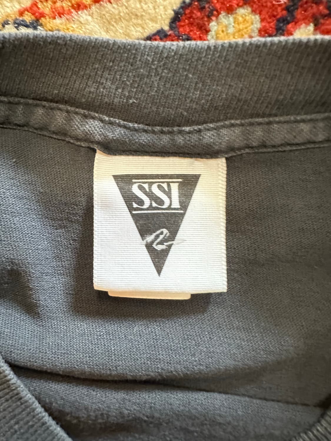 90s 루니툰즈 벅스바니 & 대피덕 베이스볼 더블 사이드 티셔츠 - XL 상품이미지4