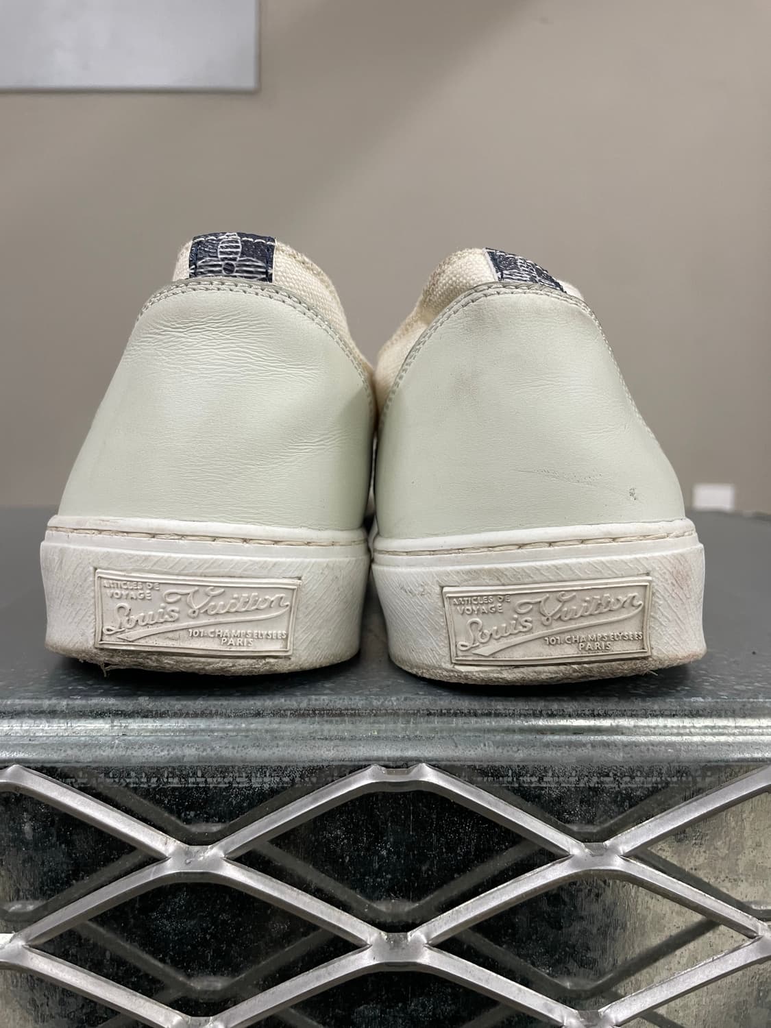 루이비통 로우탑 타투 스니커즈 9 상품이미지3
