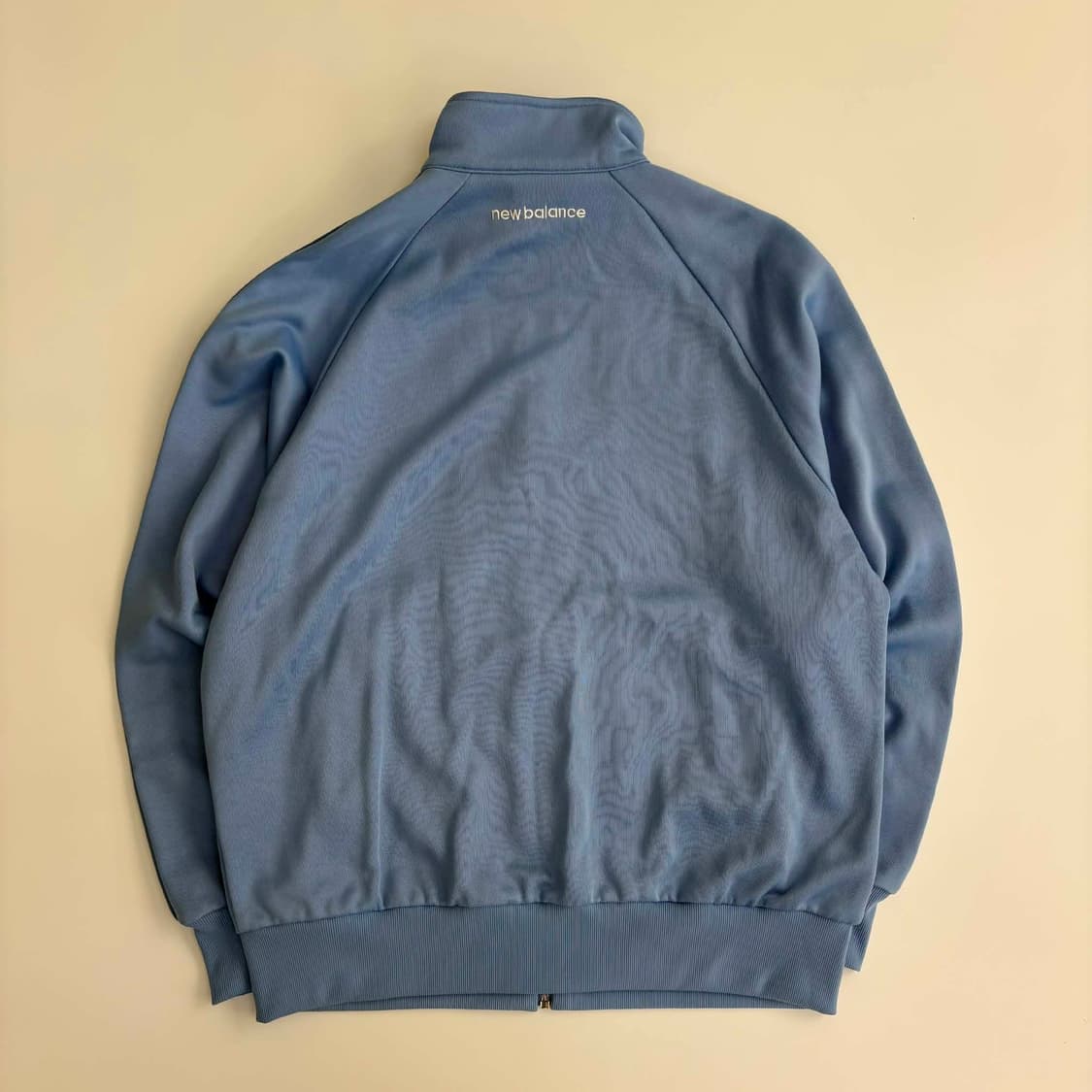 뉴발란스 뉴진스st 아노깔 스포티 트랙탑 희귀져지(M) 상품이미지4