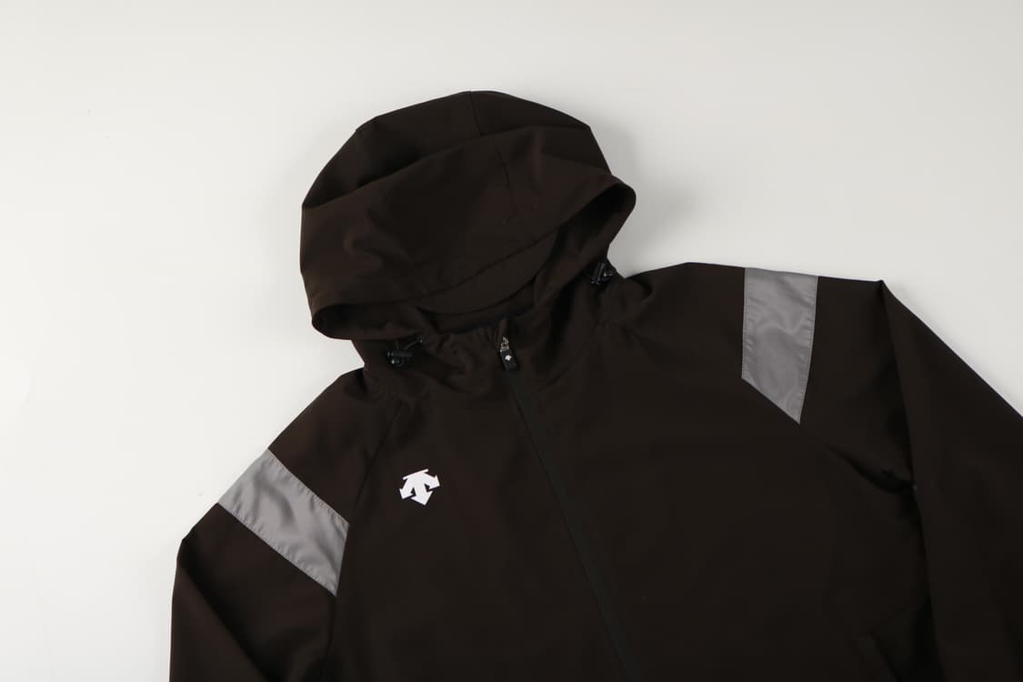 [L] 데상트 베이스볼 후드 바람막이 자켓 상품이미지2