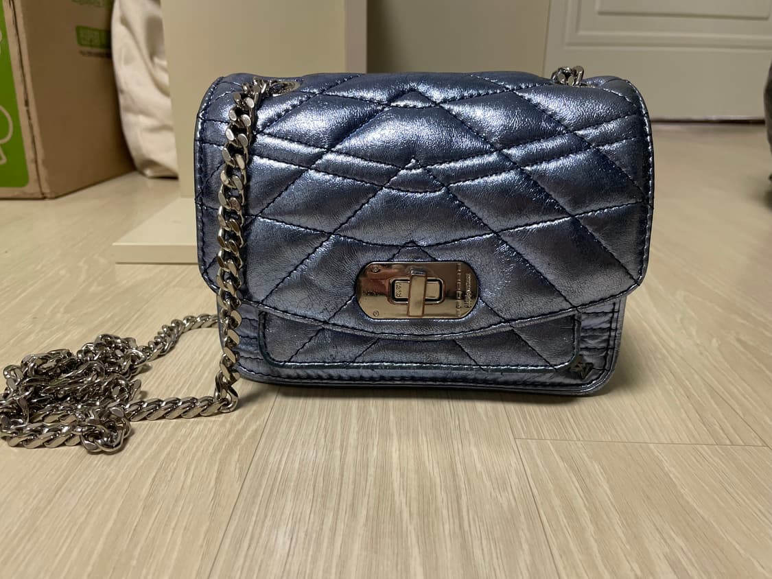 쟈딕앤볼테르 양가죽 핸드백 상품이미지1