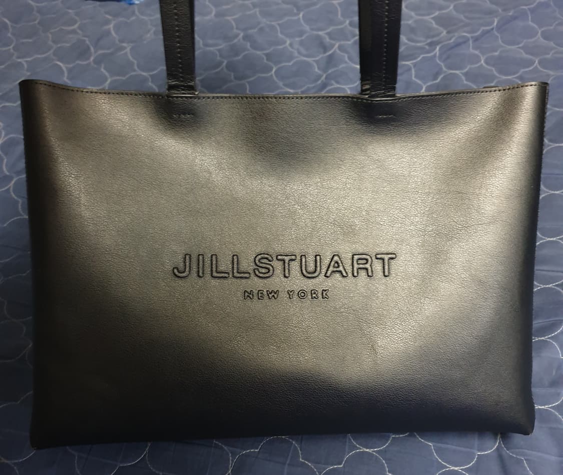 (단종매물) 질스튜어트 소가죽 불륨로고 가로형 숄더 쇼퍼백 블랙 상품이미지3