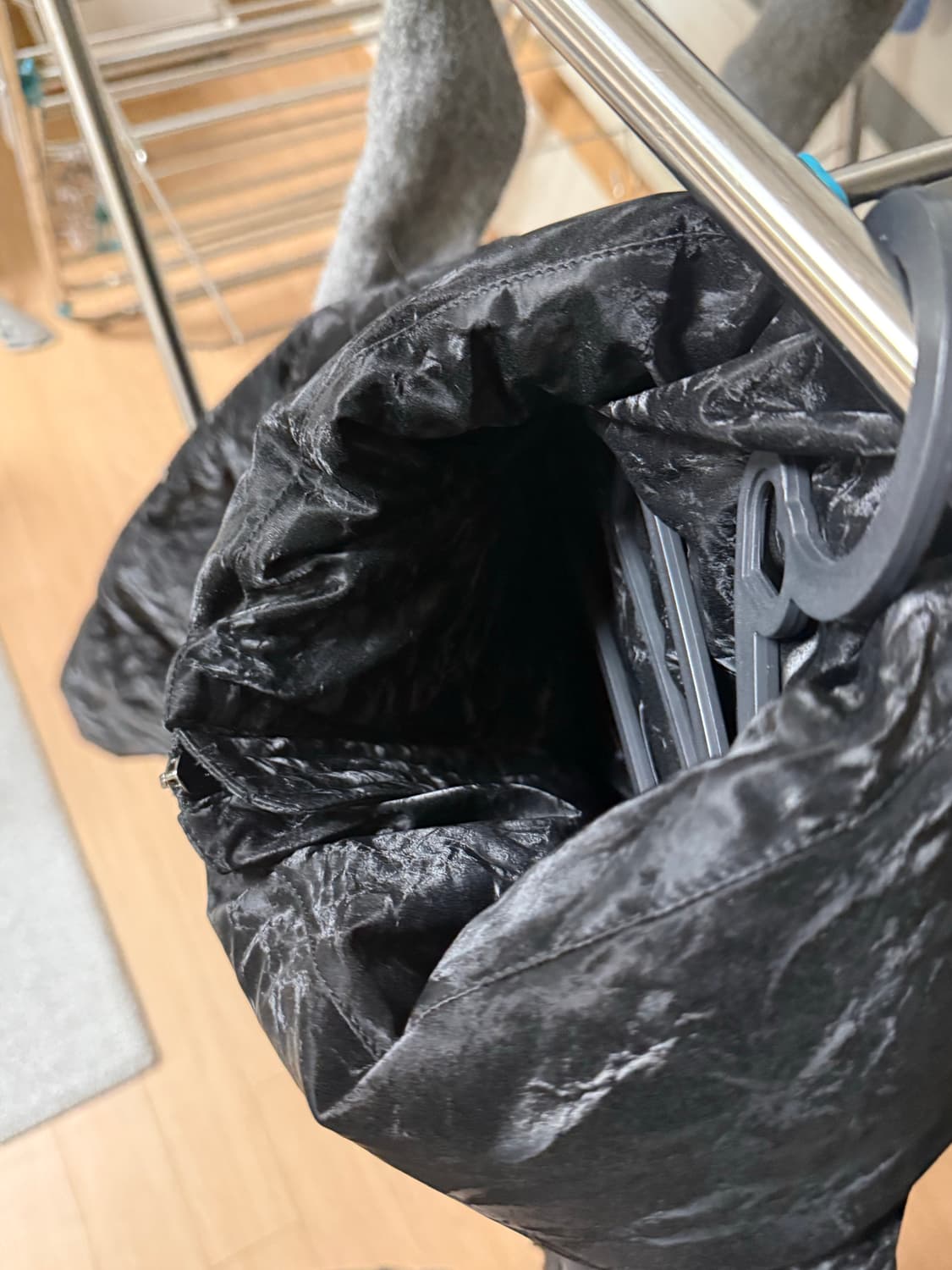 트리밍버드 리벳 포인트 크랙 패딩 상품이미지5