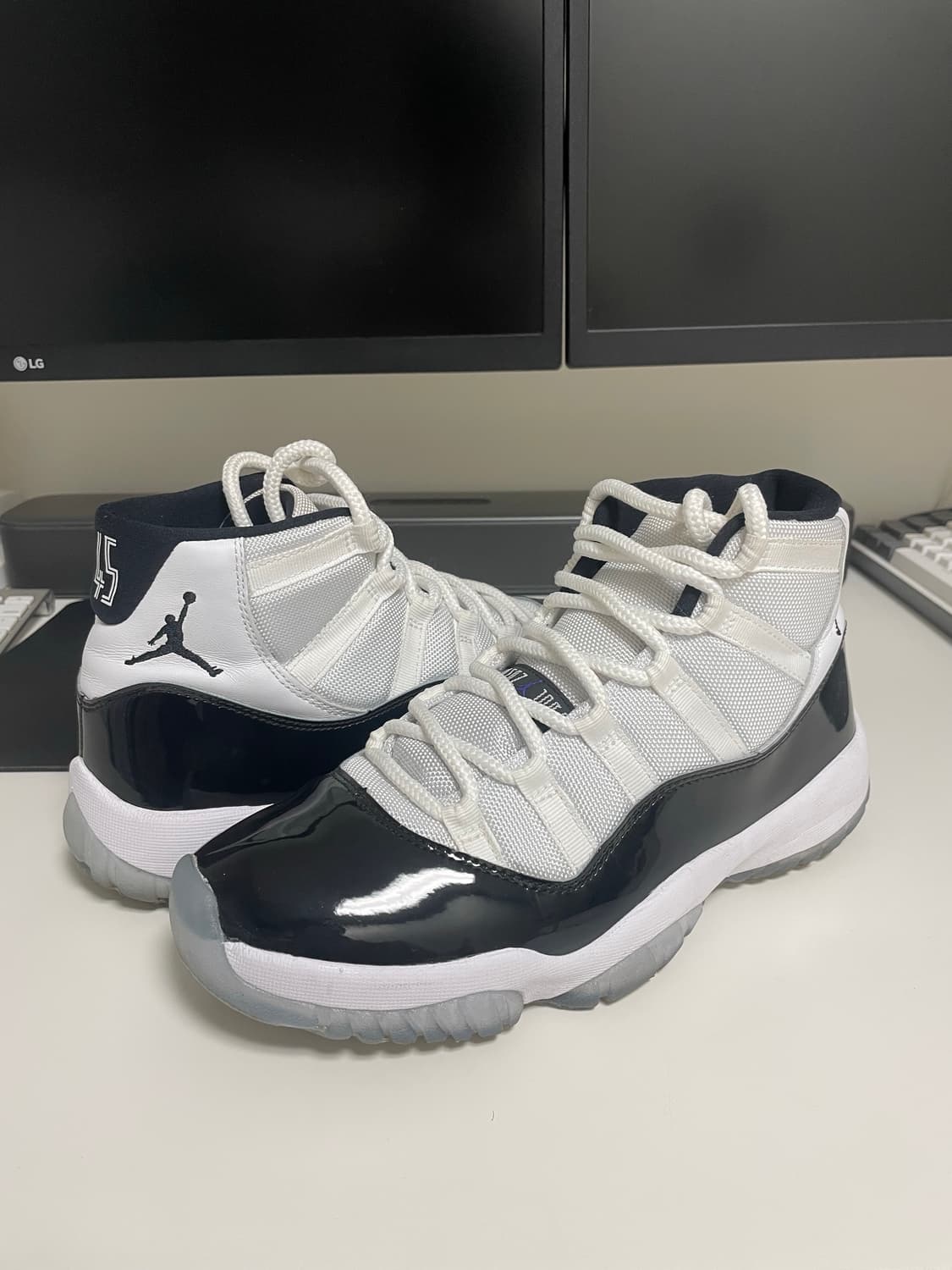 [265] 조던 11 콩코드 2018 상품이미지1