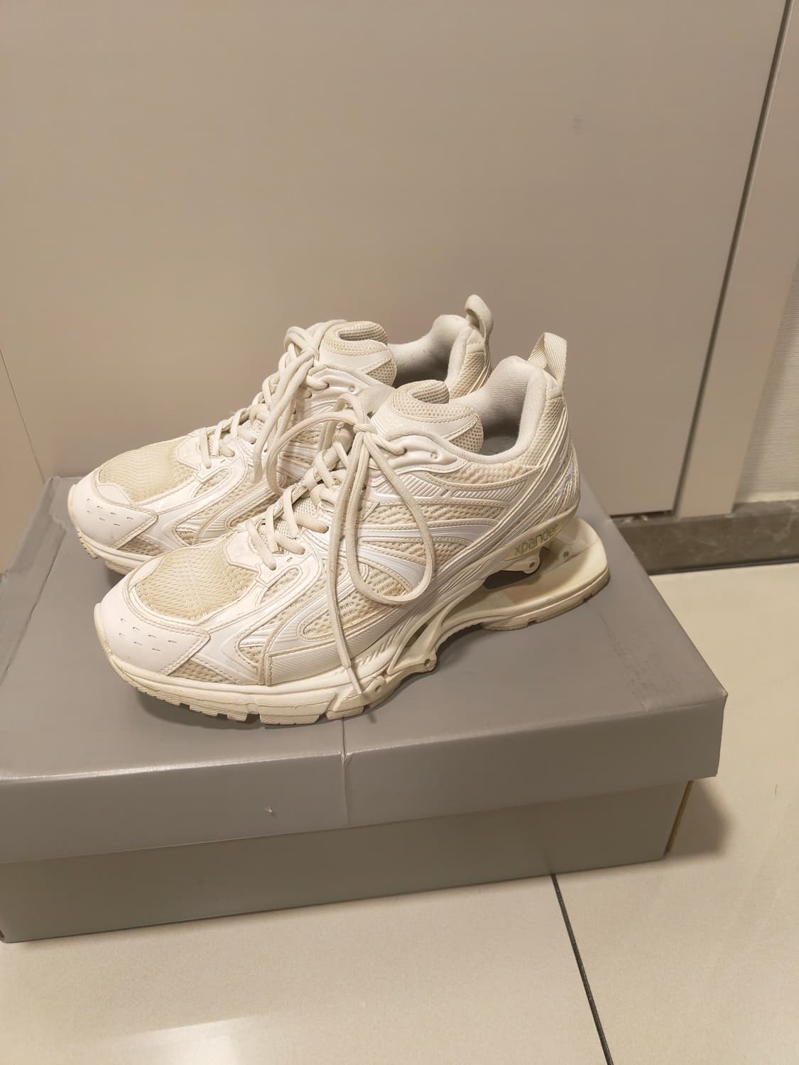 발렌시아가 엑스팬더 41 화이트 상품이미지2