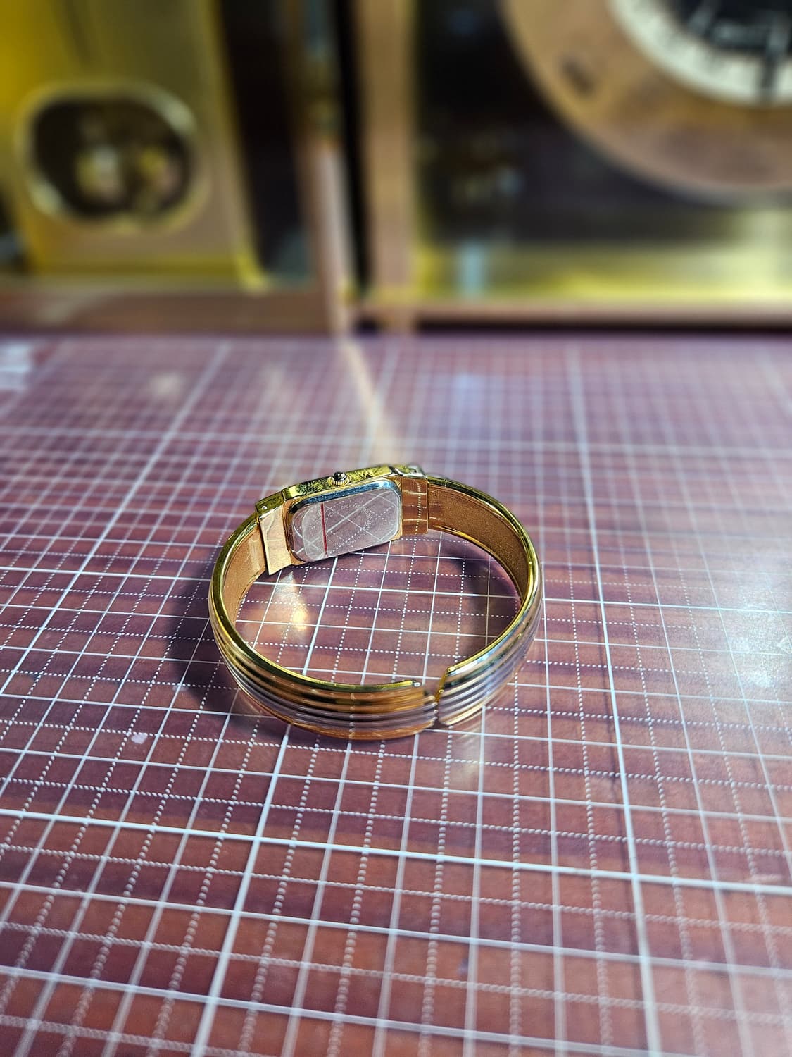 FUTURA 쿼츠 금장 빈티지 손목시계 쿼츠 팔찌시계 상품이미지4