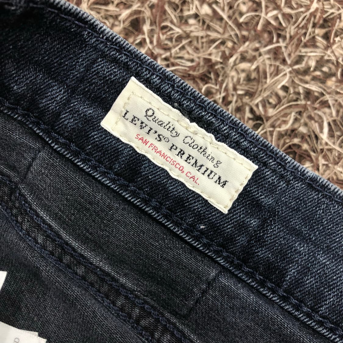 리바이스 빅E 프리미엄 디스 워싱 데님팬츠 상품이미지6